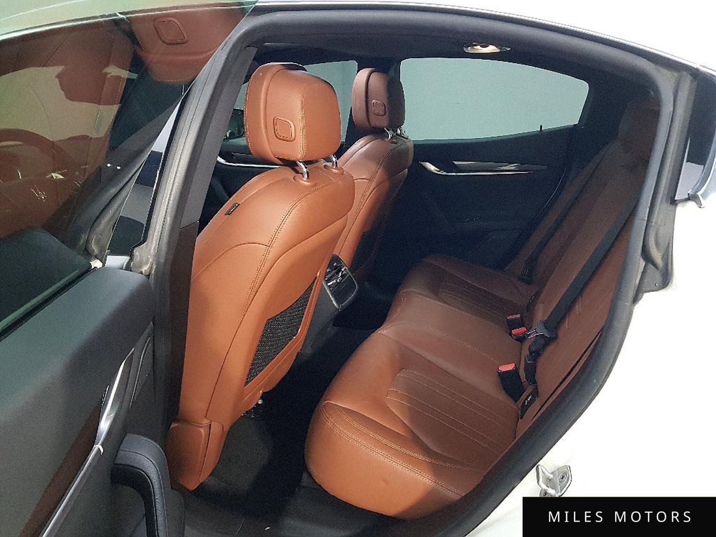 Maserati Ghibli 2014 — миниатюра 8