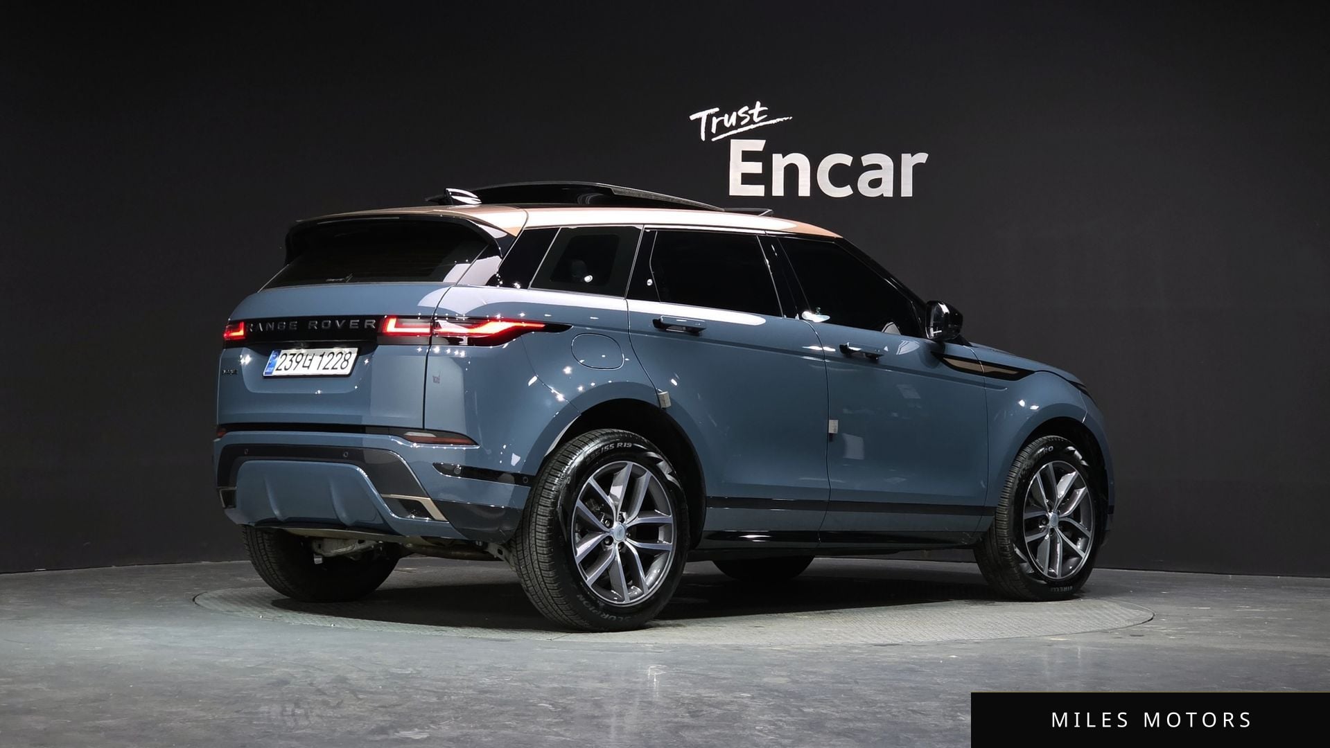 Land Rover Range Rover Evoque 2025 — миниатюра 2