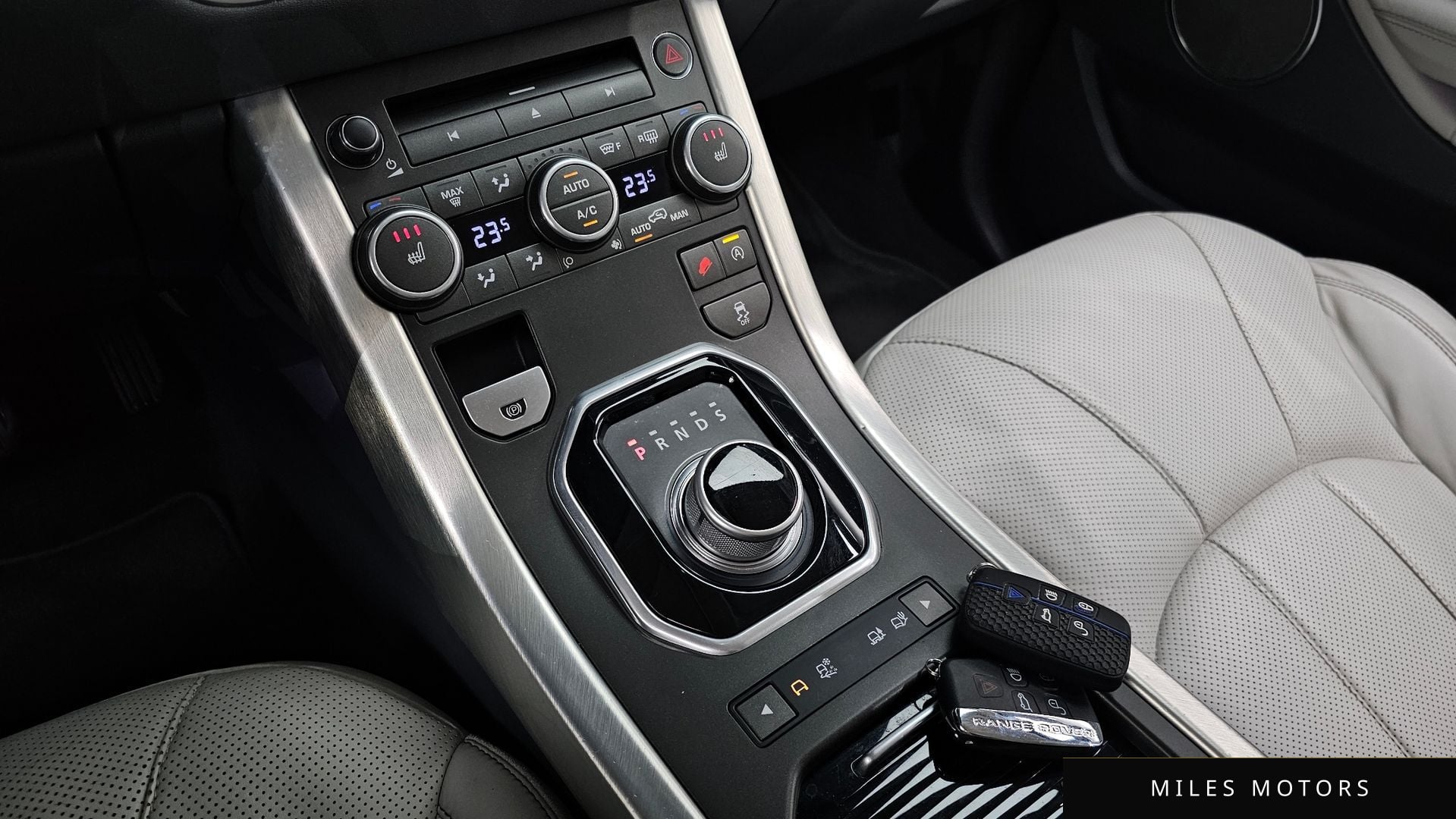 Land Rover Range Rover Evoque 2016 — миниатюра 11