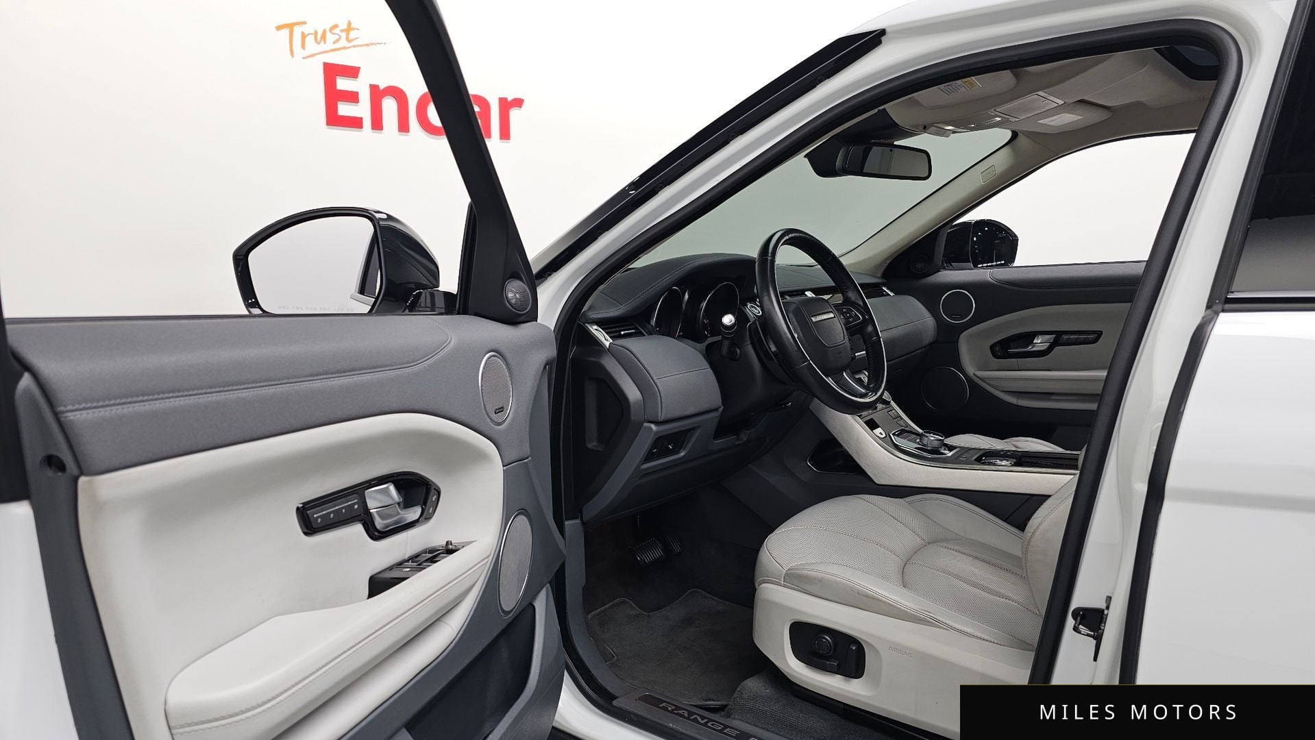 Land Rover Range Rover Evoque 2016 — миниатюра 12