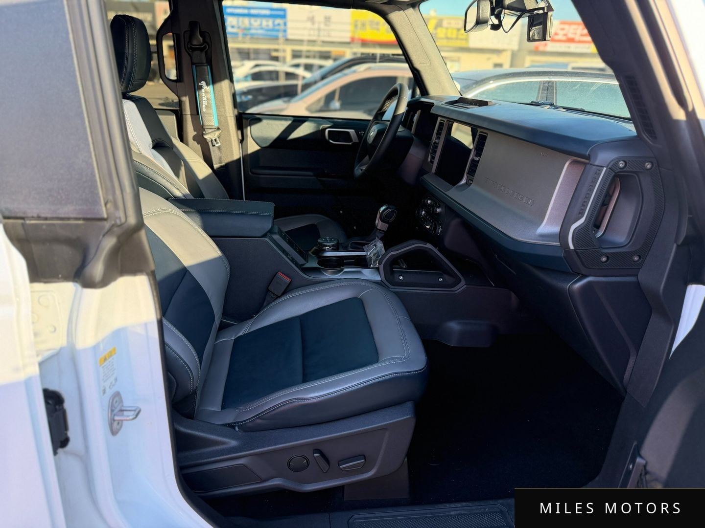 Ford Bronco 2024 — миниатюра 10