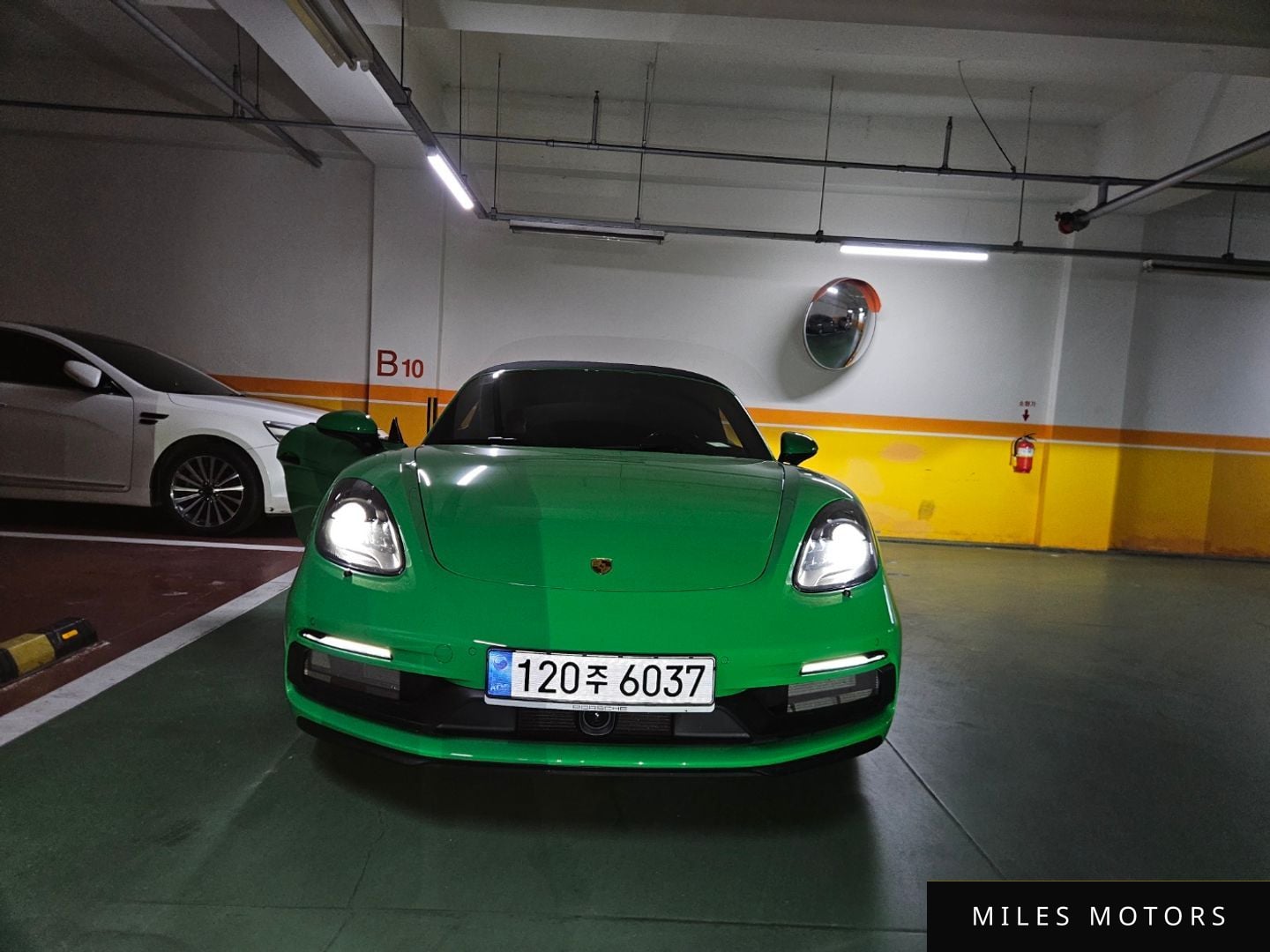 Porsche 718 2023 — миниатюра 2