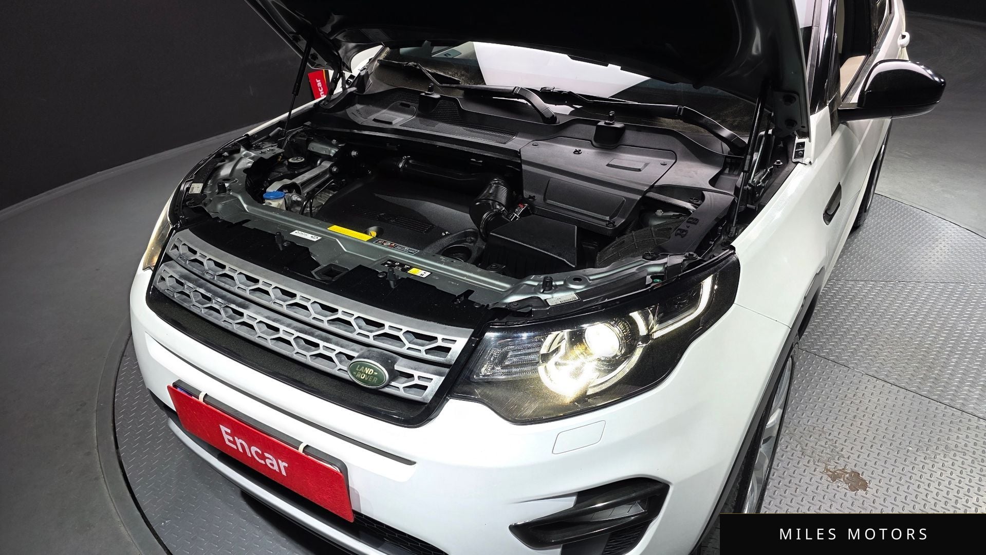 Land Rover Discovery Sport 2015 — миниатюра 6