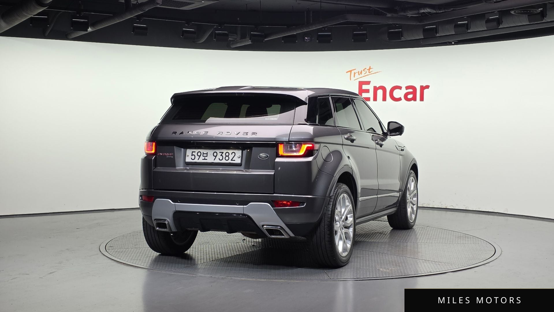 Land Rover Range Rover Evoque 2019 — миниатюра 2