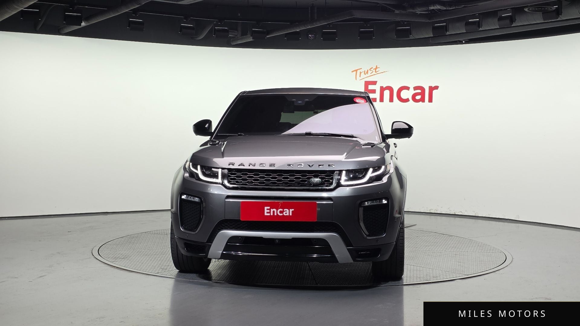 Land Rover Range Rover Evoque 2019 — миниатюра 3