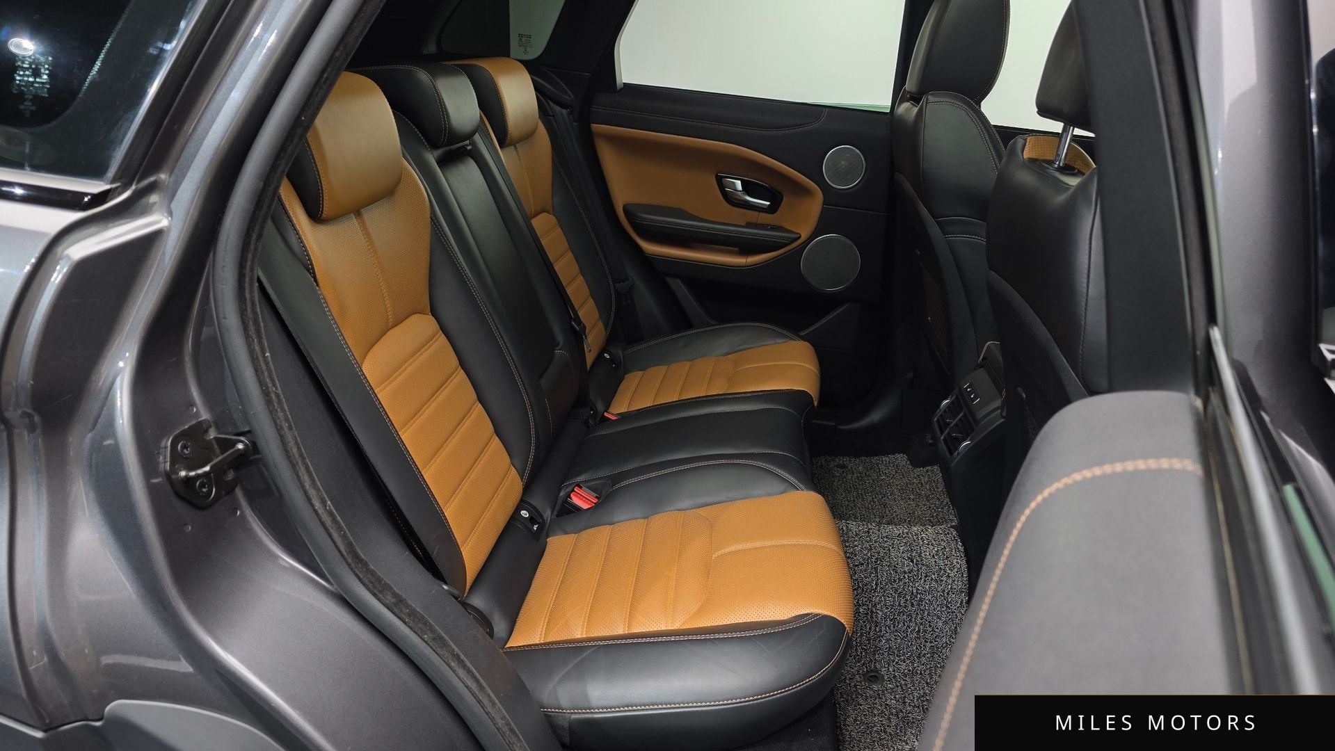 Land Rover Range Rover Evoque 2019 — миниатюра 11