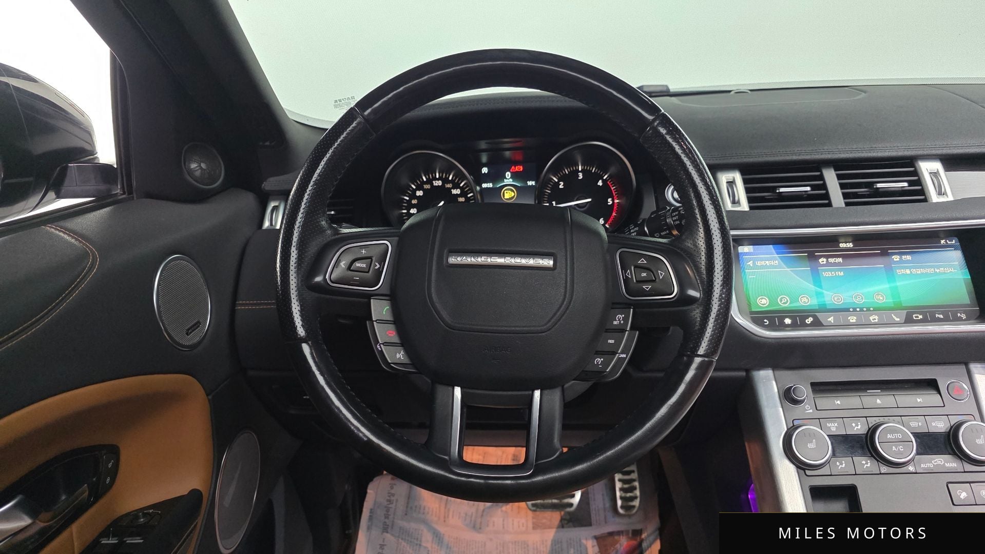 Land Rover Range Rover Evoque 2019 — миниатюра 12