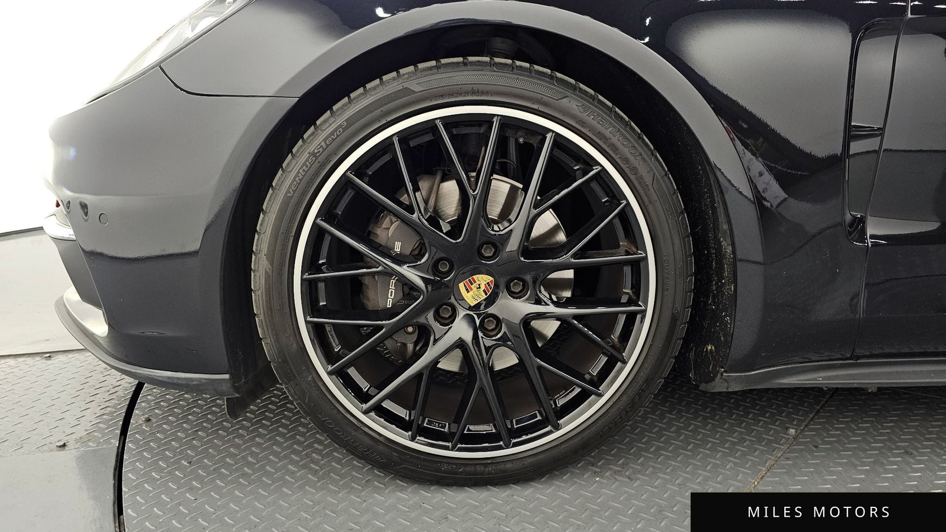 Porsche Panamera 2018 — миниатюра 5
