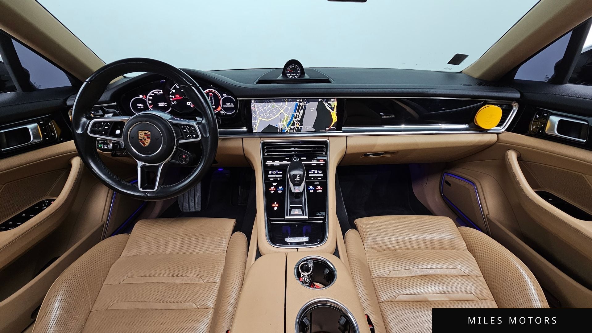 Porsche Panamera 2018 — миниатюра 7