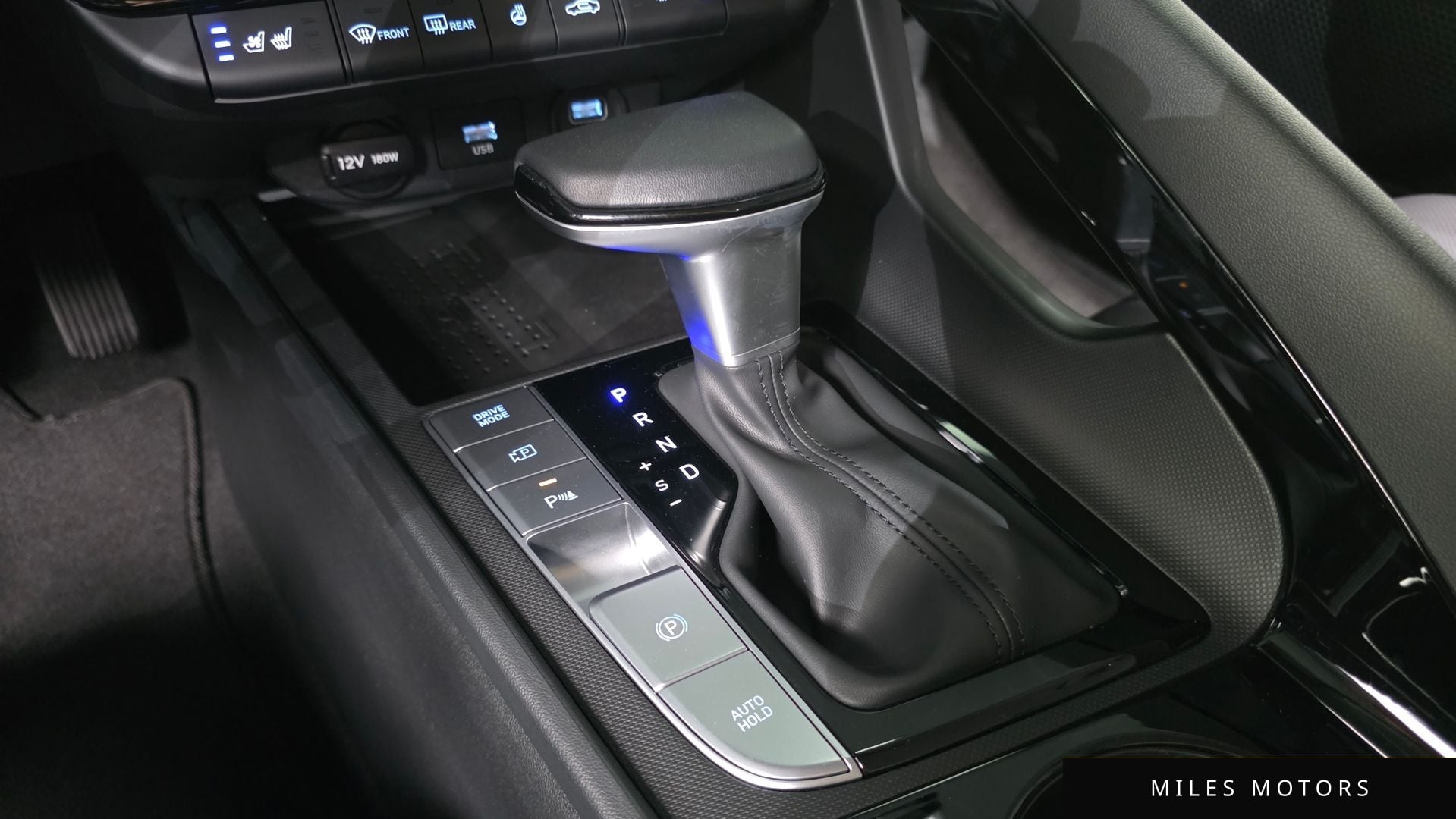 Hyundai AVANTE 2023 — миниатюра 9