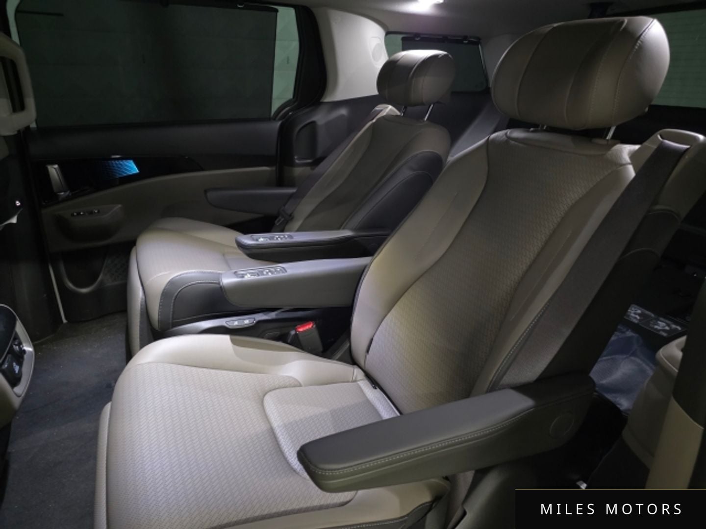 Kia Canival 2026 — миниатюра 8