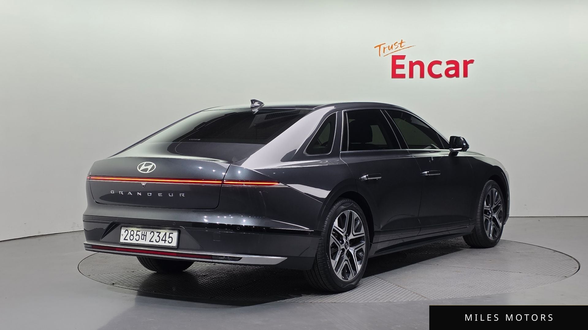 Hyundai Grandeur 2023 — миниатюра 2