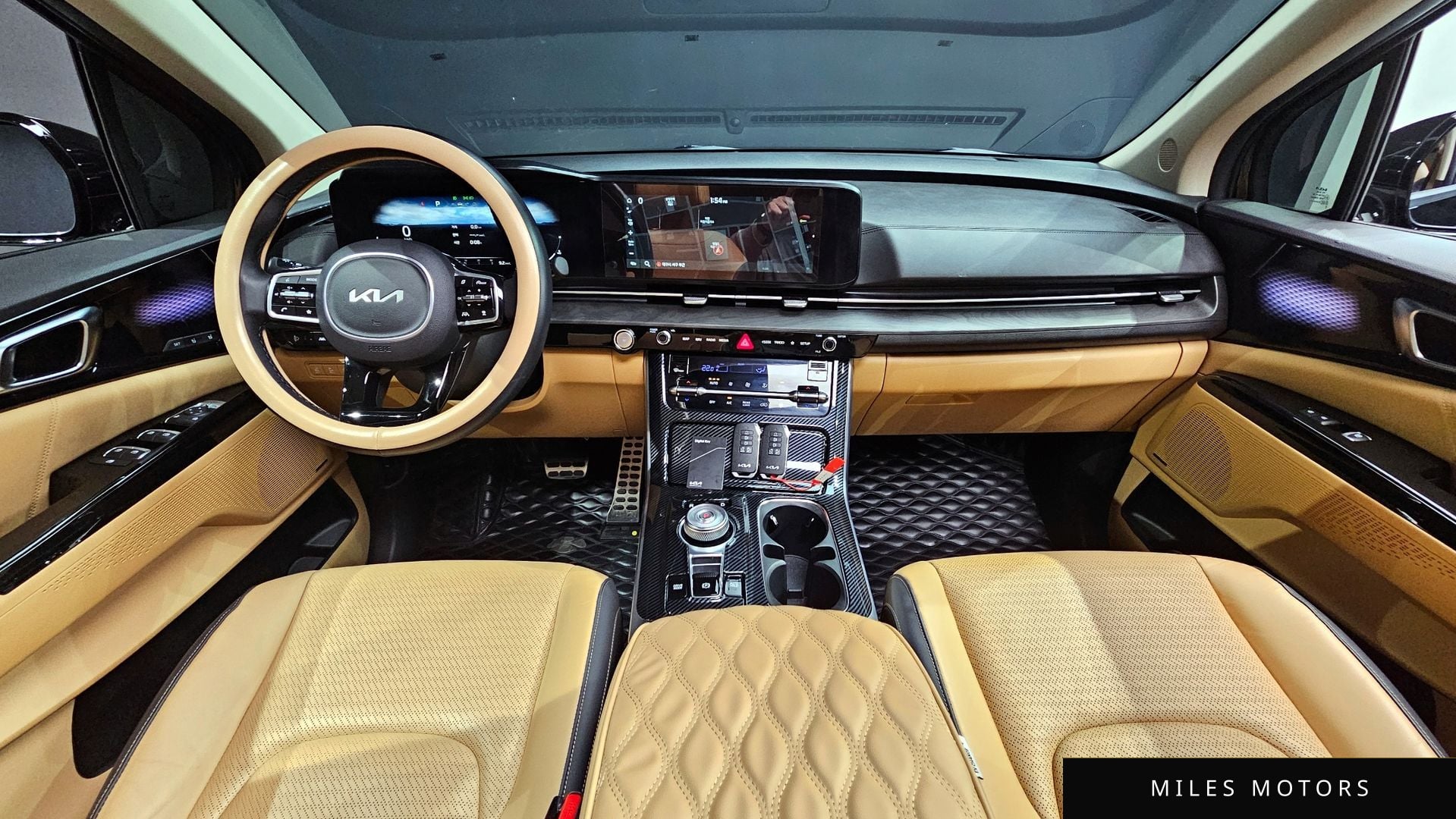 Kia Carnival 2023 — миниатюра 10