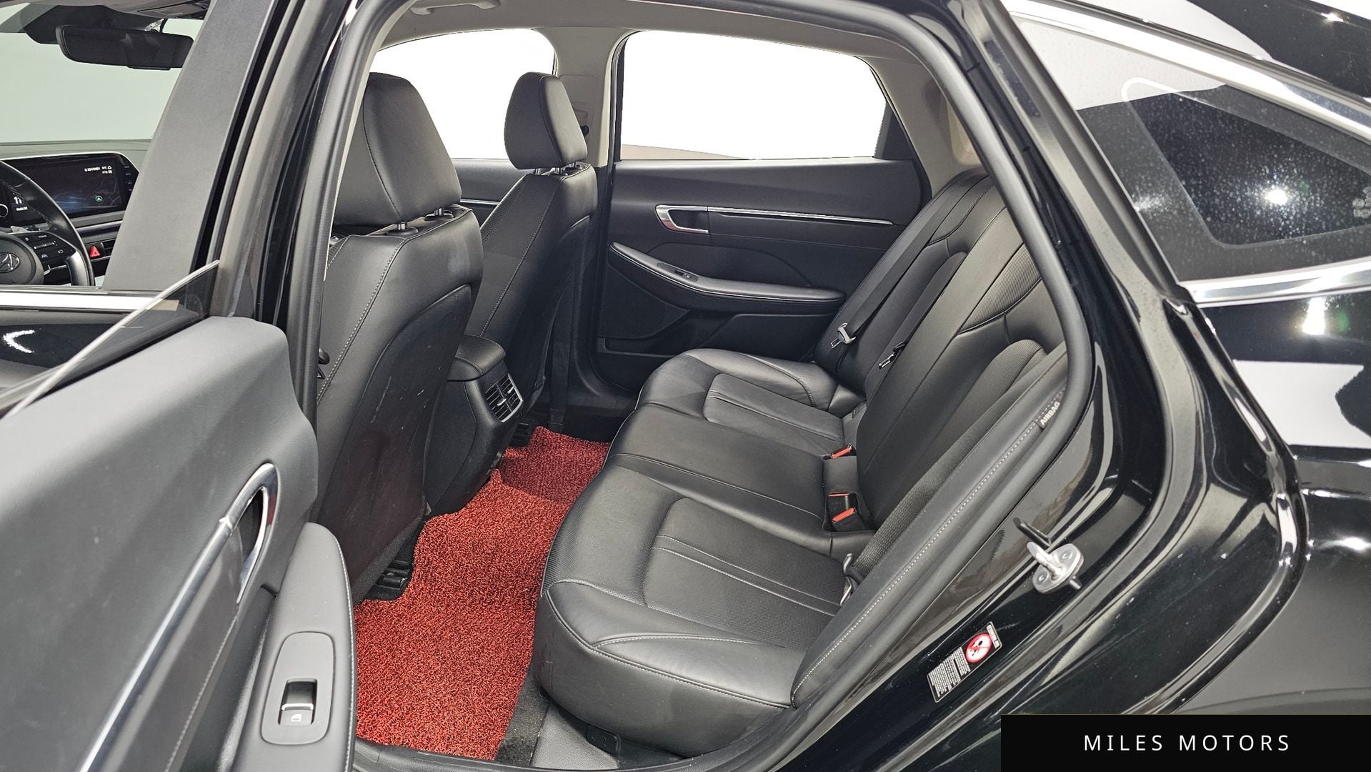 Hyundai Sonata 2023 — миниатюра 17