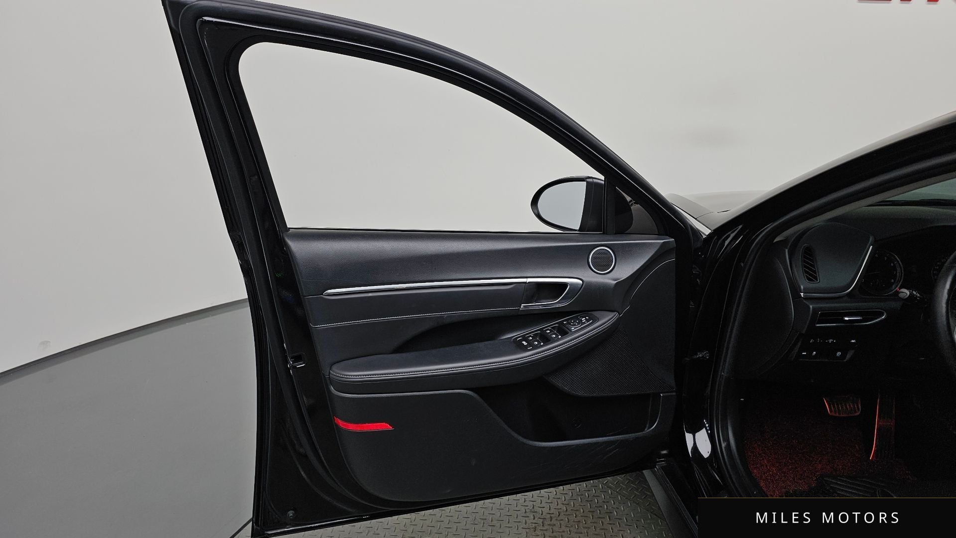 Hyundai Sonata 2023 — миниатюра 13