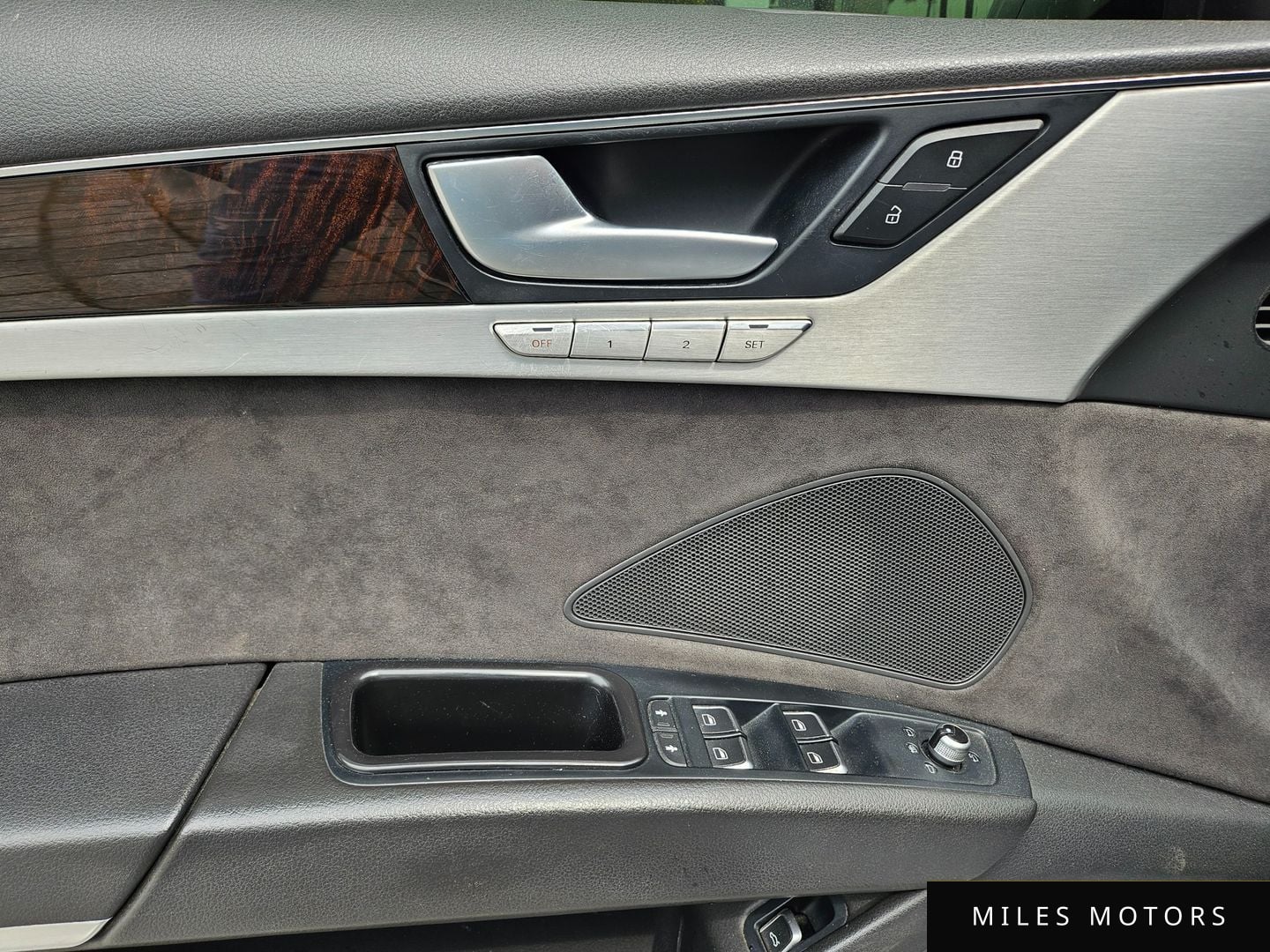 Audi A8 2014 — миниатюра 12