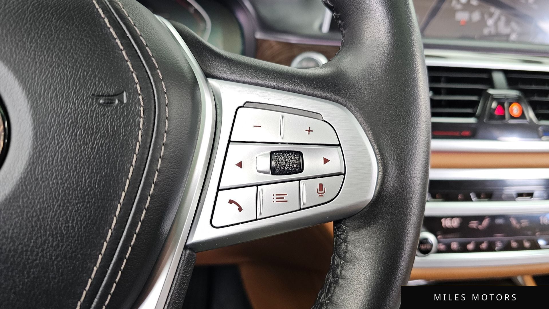 BMW 7시리즈 (G11) 2021 — миниатюра 32