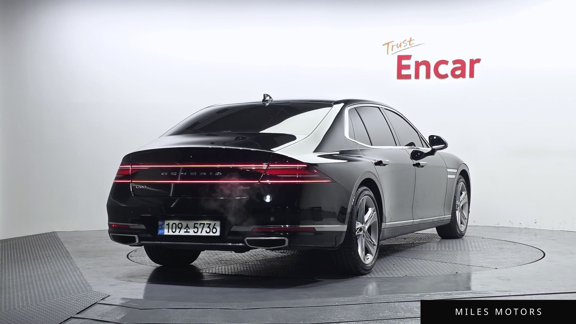 Genesis G90 (RS4) 2022 — миниатюра 2