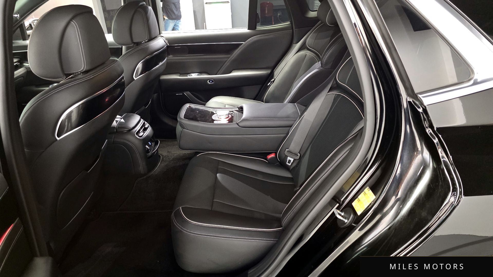 Genesis G90 (RS4) 2022 — миниатюра 18