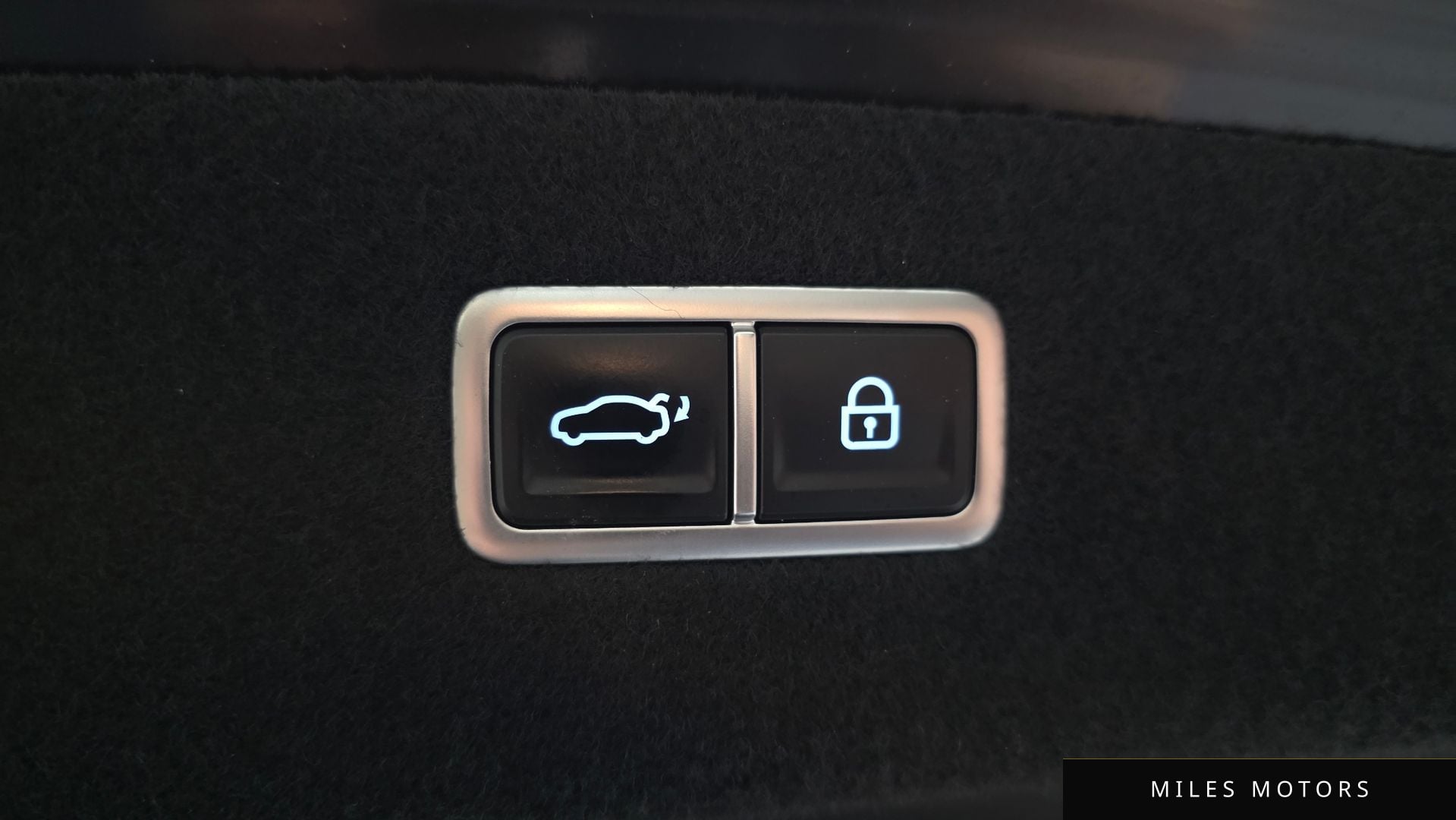 Genesis G90 (RS4) 2022 — миниатюра 27