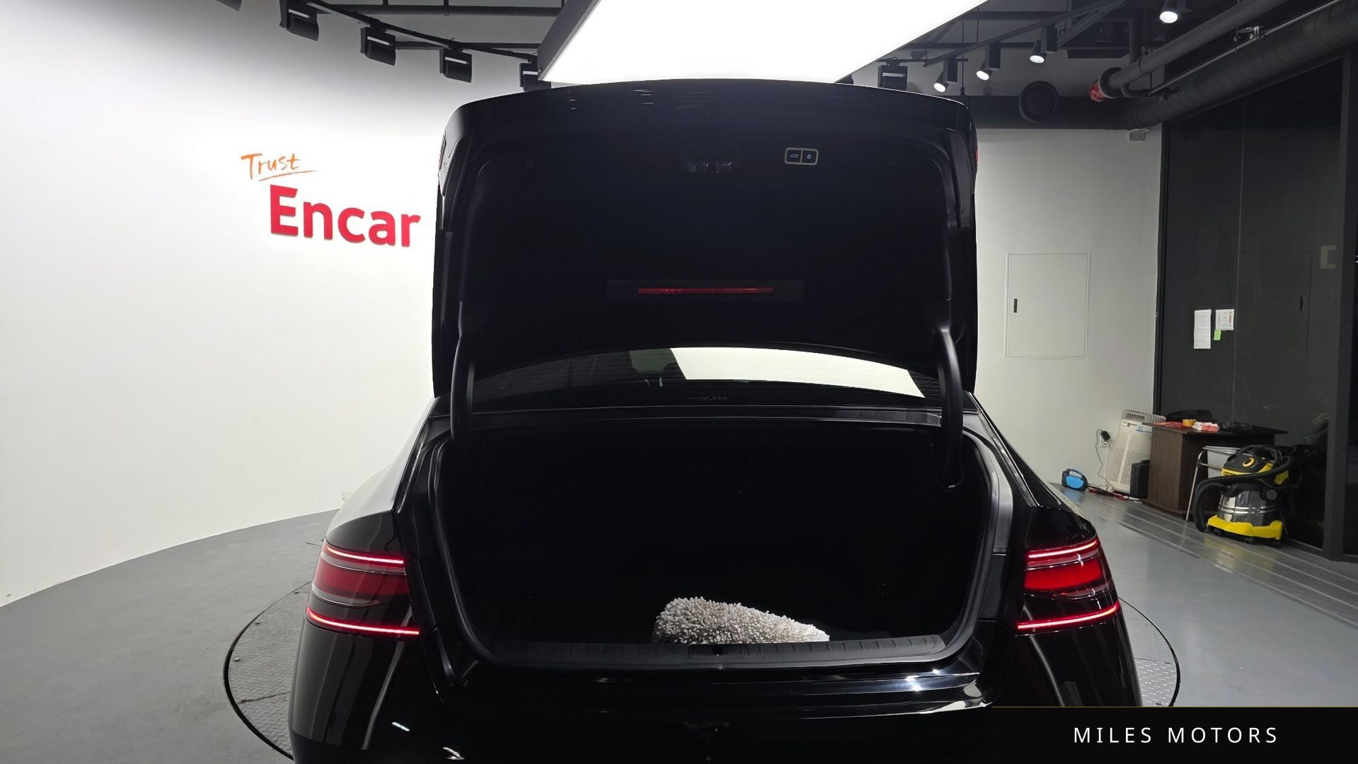Genesis G90 (RS4) 2022 — миниатюра 35