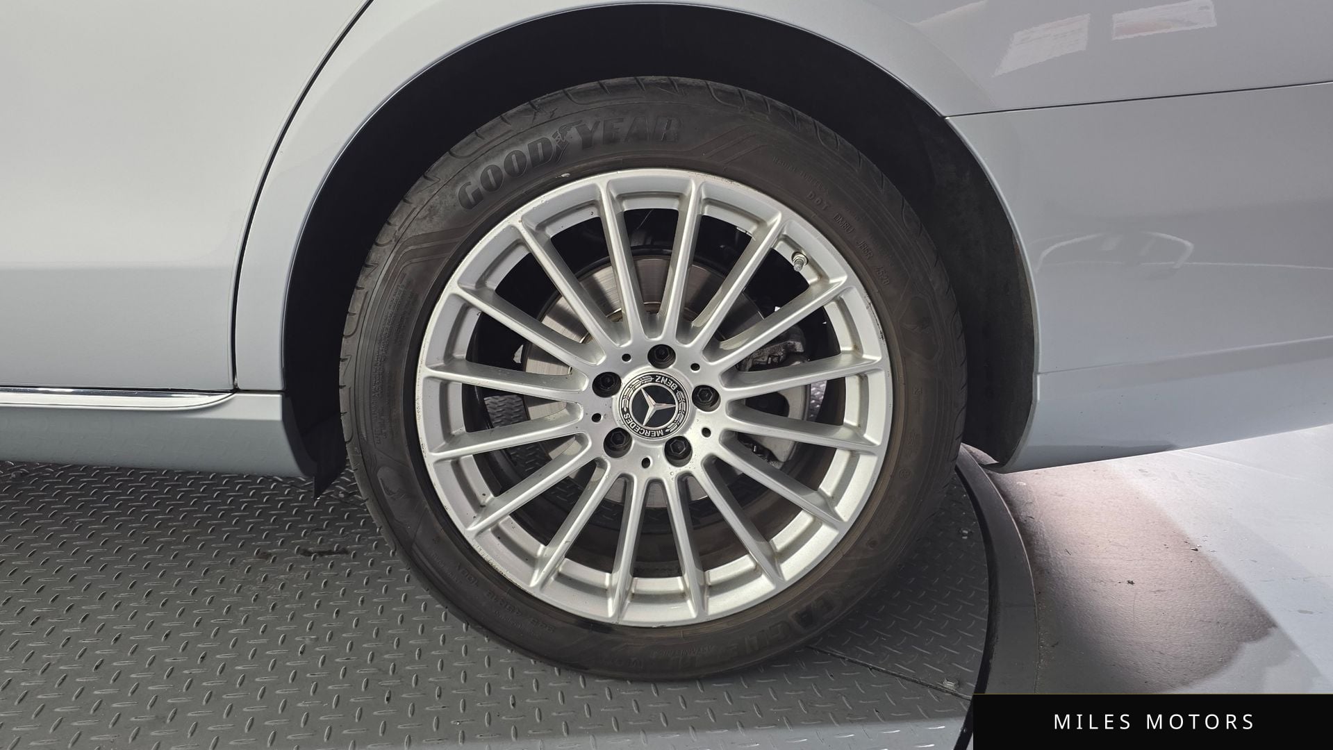 Mercedes-Benz E-Class W213 2021 — миниатюра 7