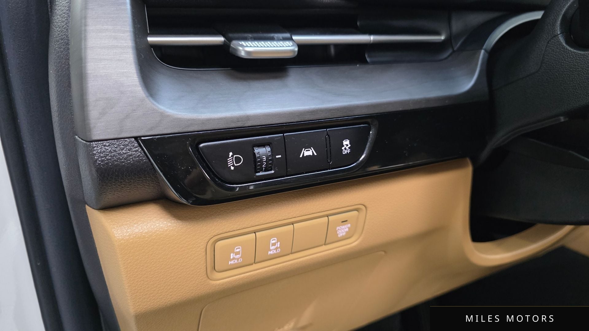 Kia Carnival 2021 — миниатюра 19