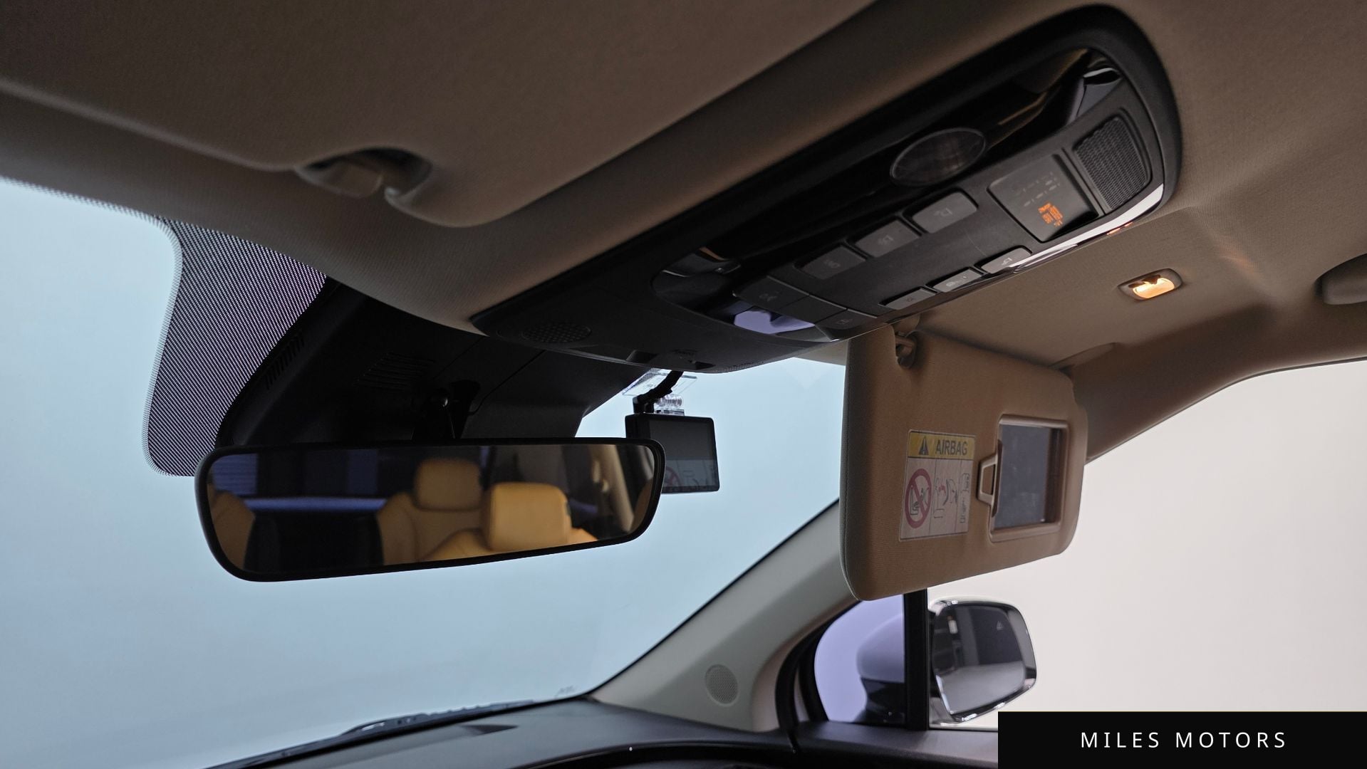 Kia Carnival 2021 — миниатюра 21