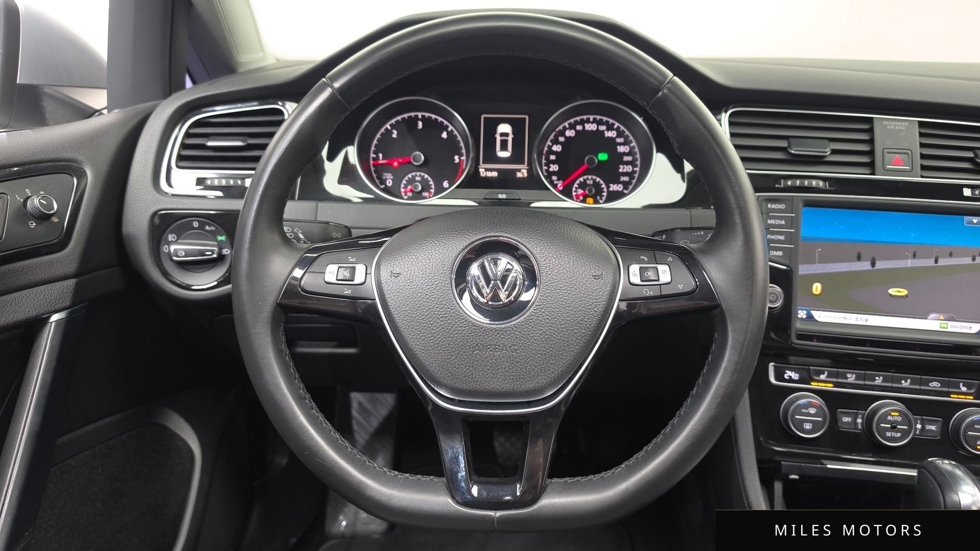 Volkswagen 골프 2014 — миниатюра 13