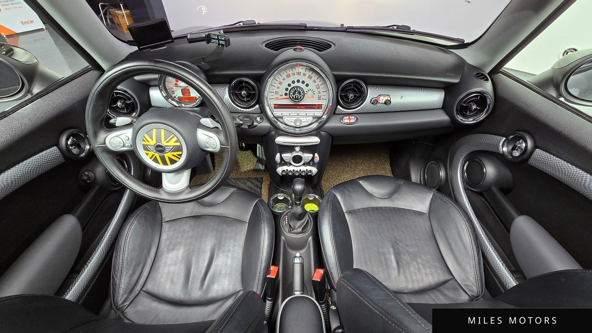 MINI Cooper S 2010 — миниатюра 7