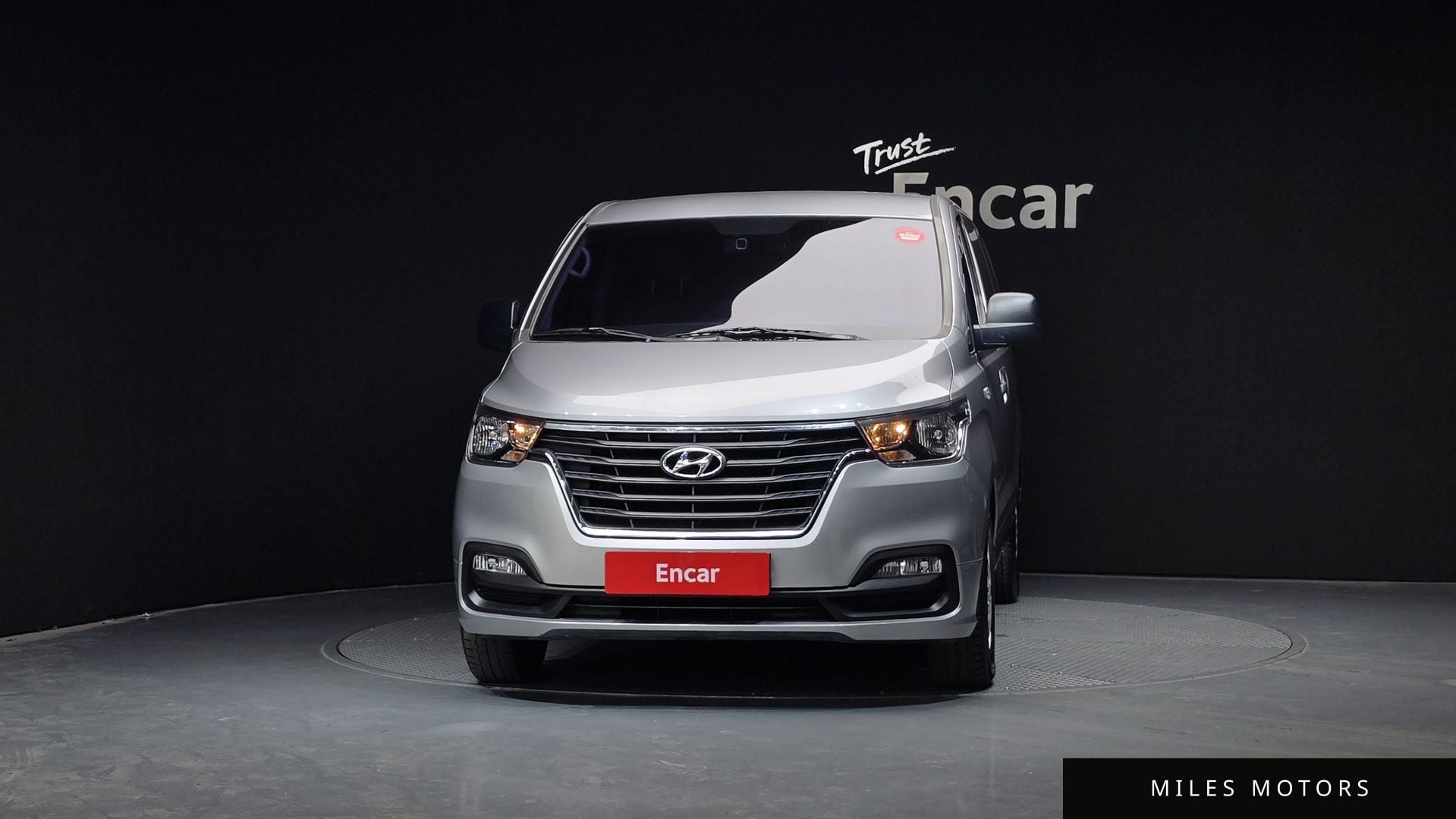Hyundai Starex 2019 — миниатюра 3