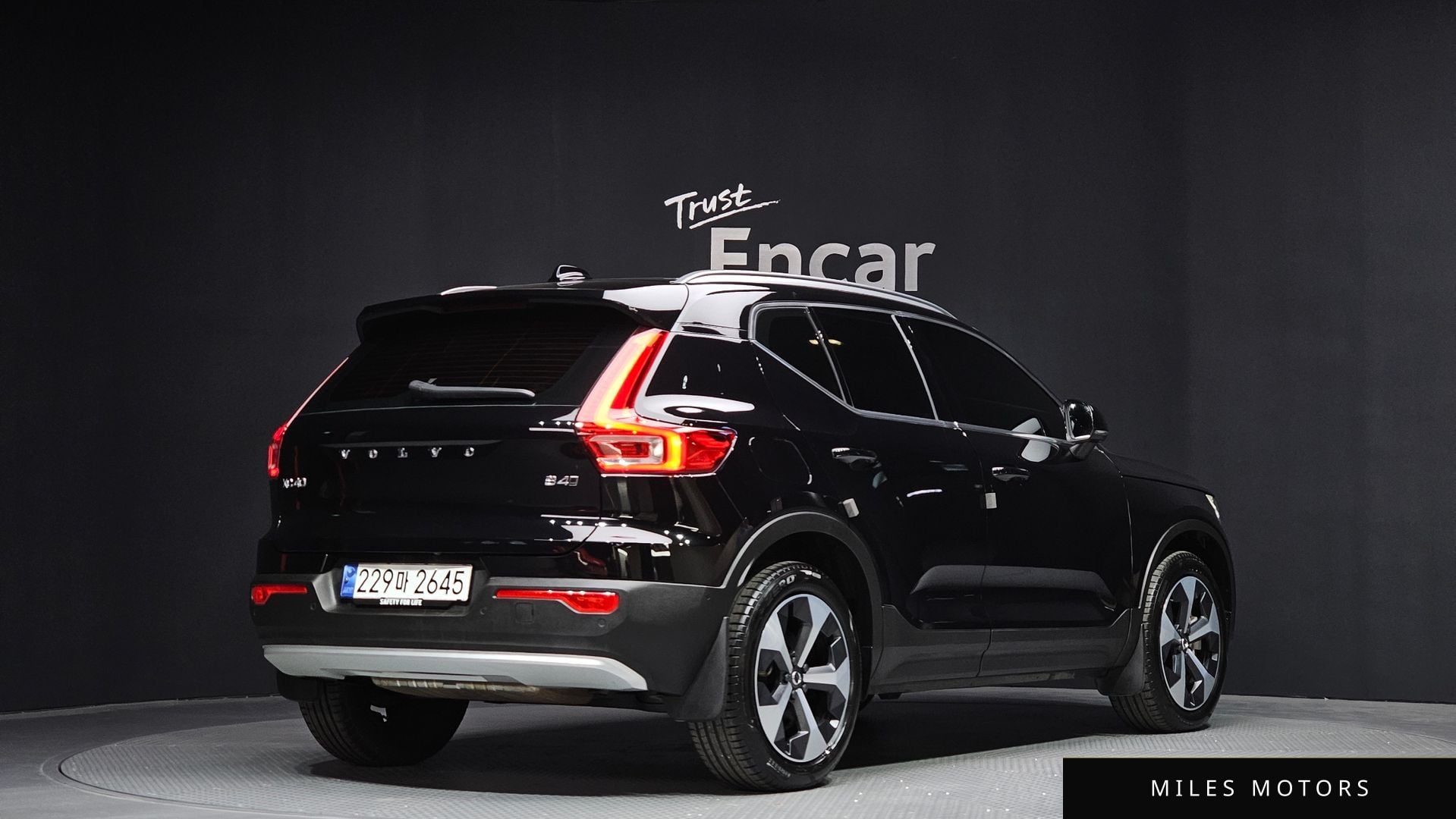 Volvo XC40 2024 — миниатюра 2