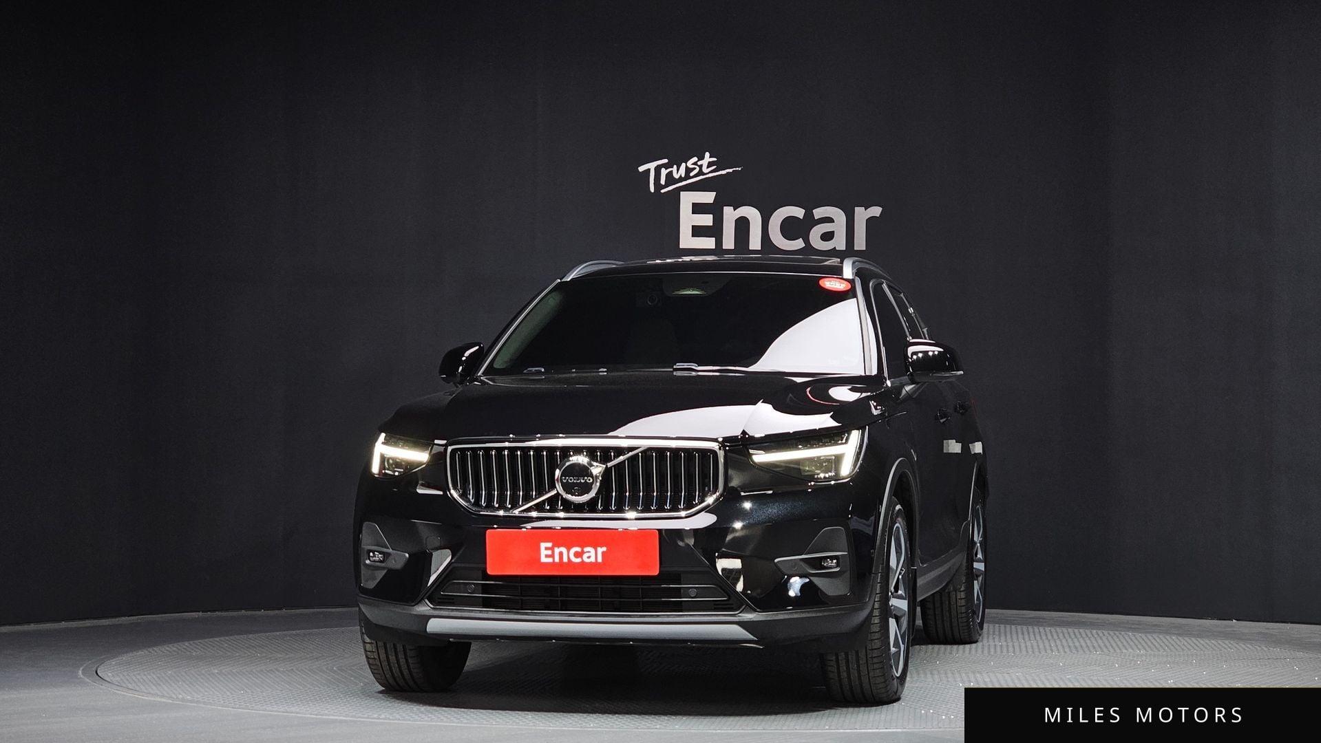 Volvo XC40 2024 — миниатюра 3