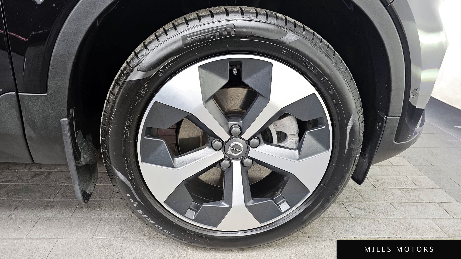 Volvo XC40 2024 — миниатюра 7