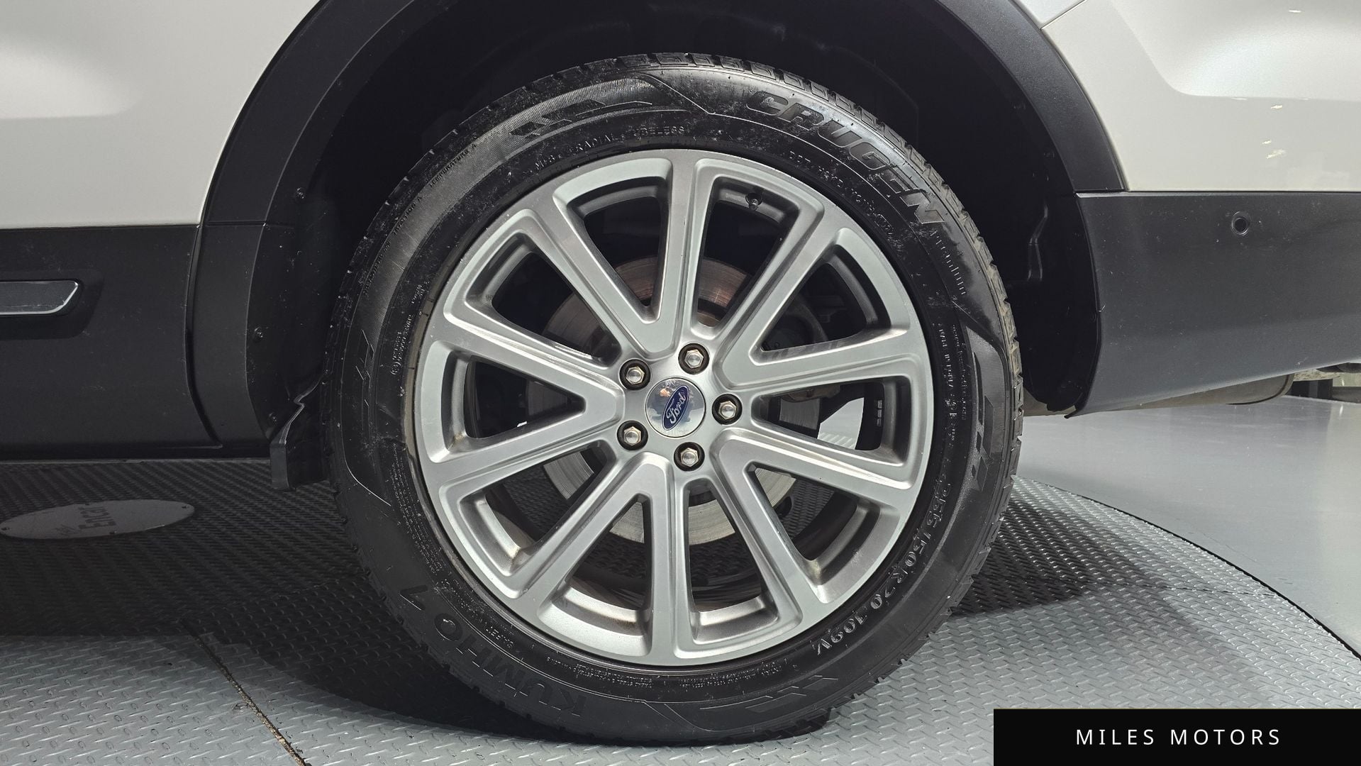 Ford Explorer 2017 — миниатюра 7