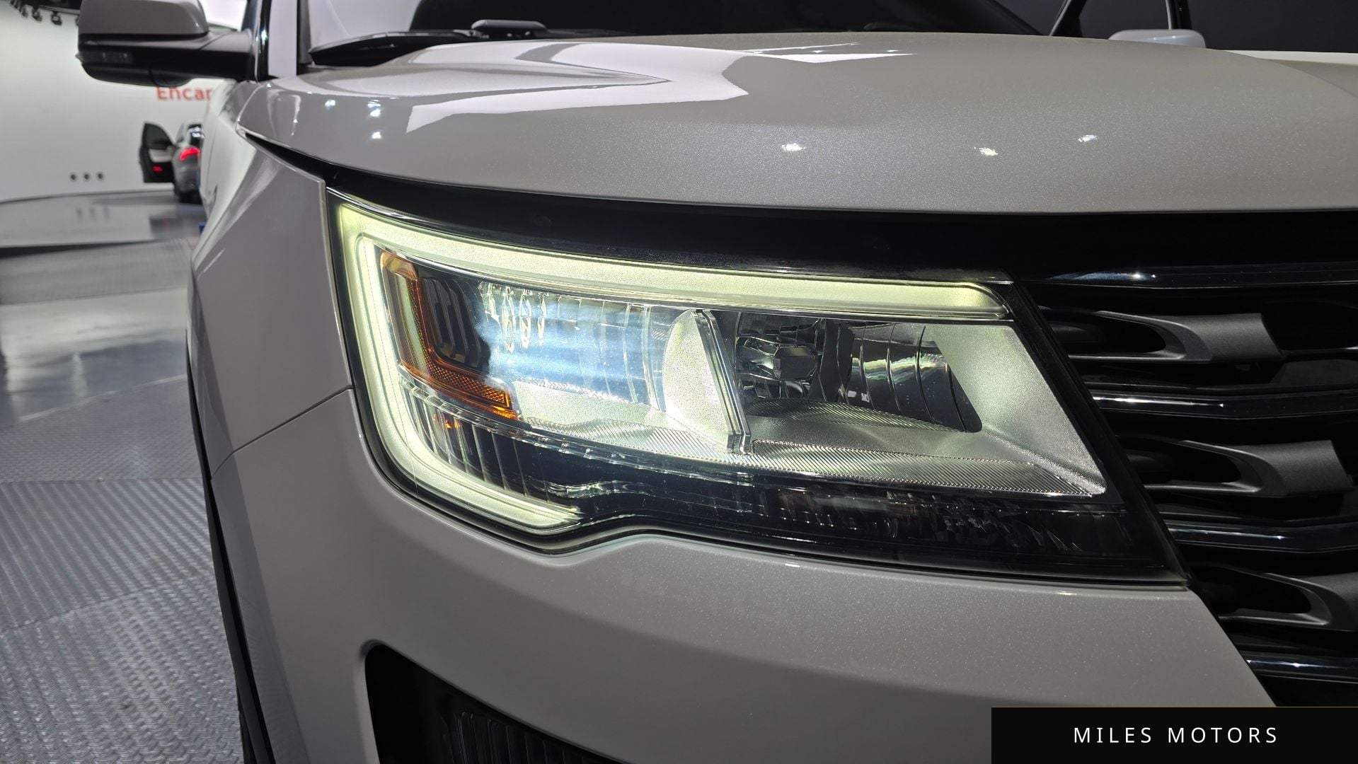 Ford Explorer 2017 — миниатюра 8