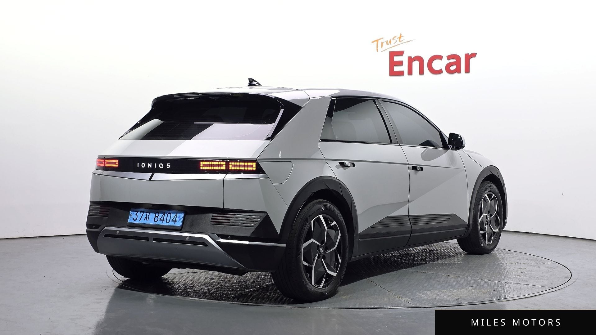 Hyundai Ioniq5 2022 — миниатюра 2