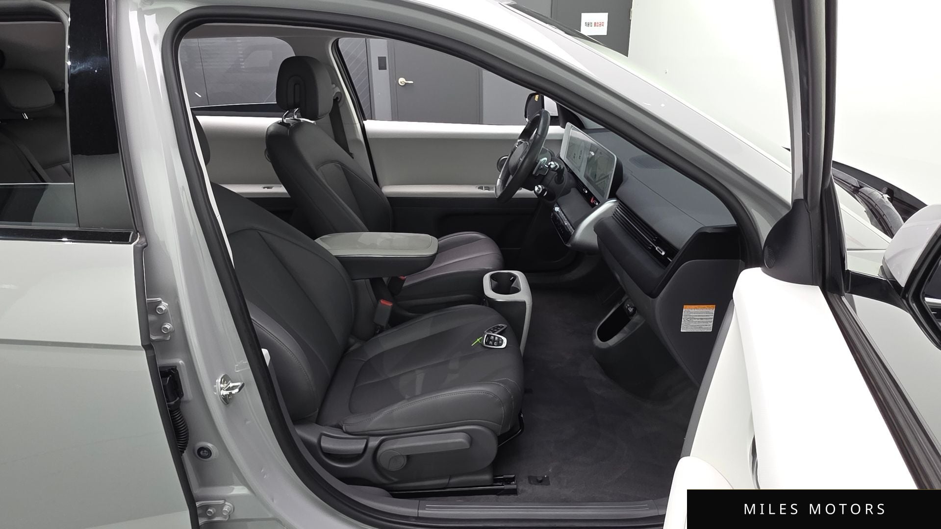 Hyundai Ioniq5 2022 — миниатюра 12