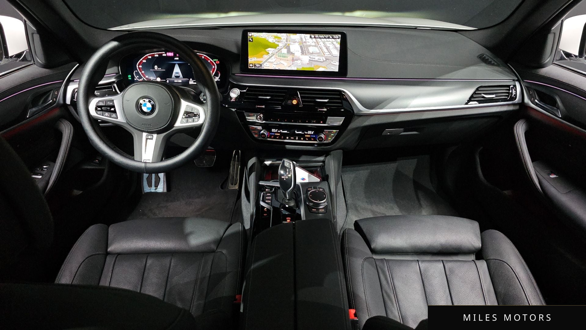 BMW 5 Series (G30) 2023 — миниатюра 10