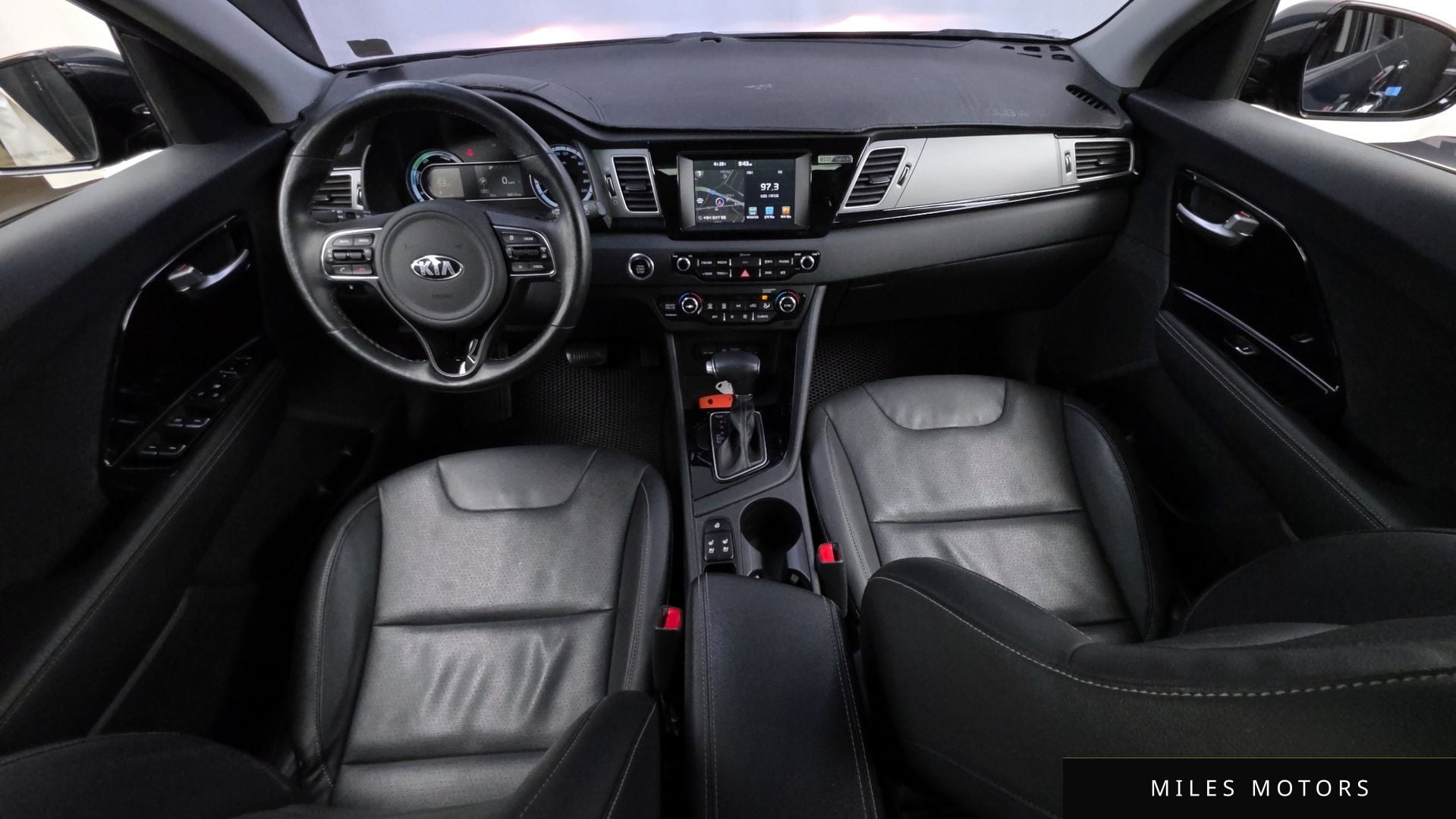 Kia Niro 2017 — миниатюра 10