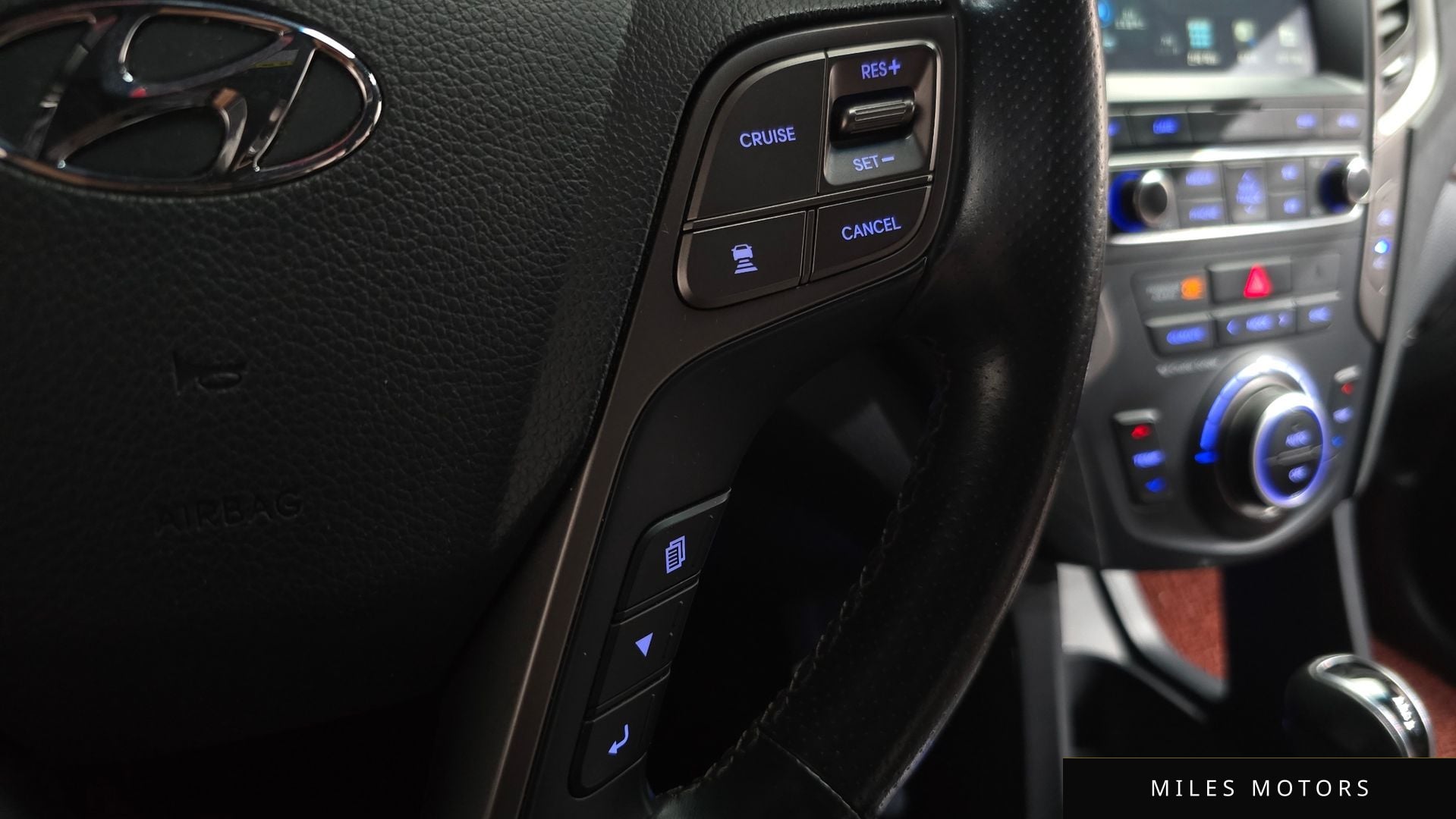 Hyundai Santafe 2018 — миниатюра 27