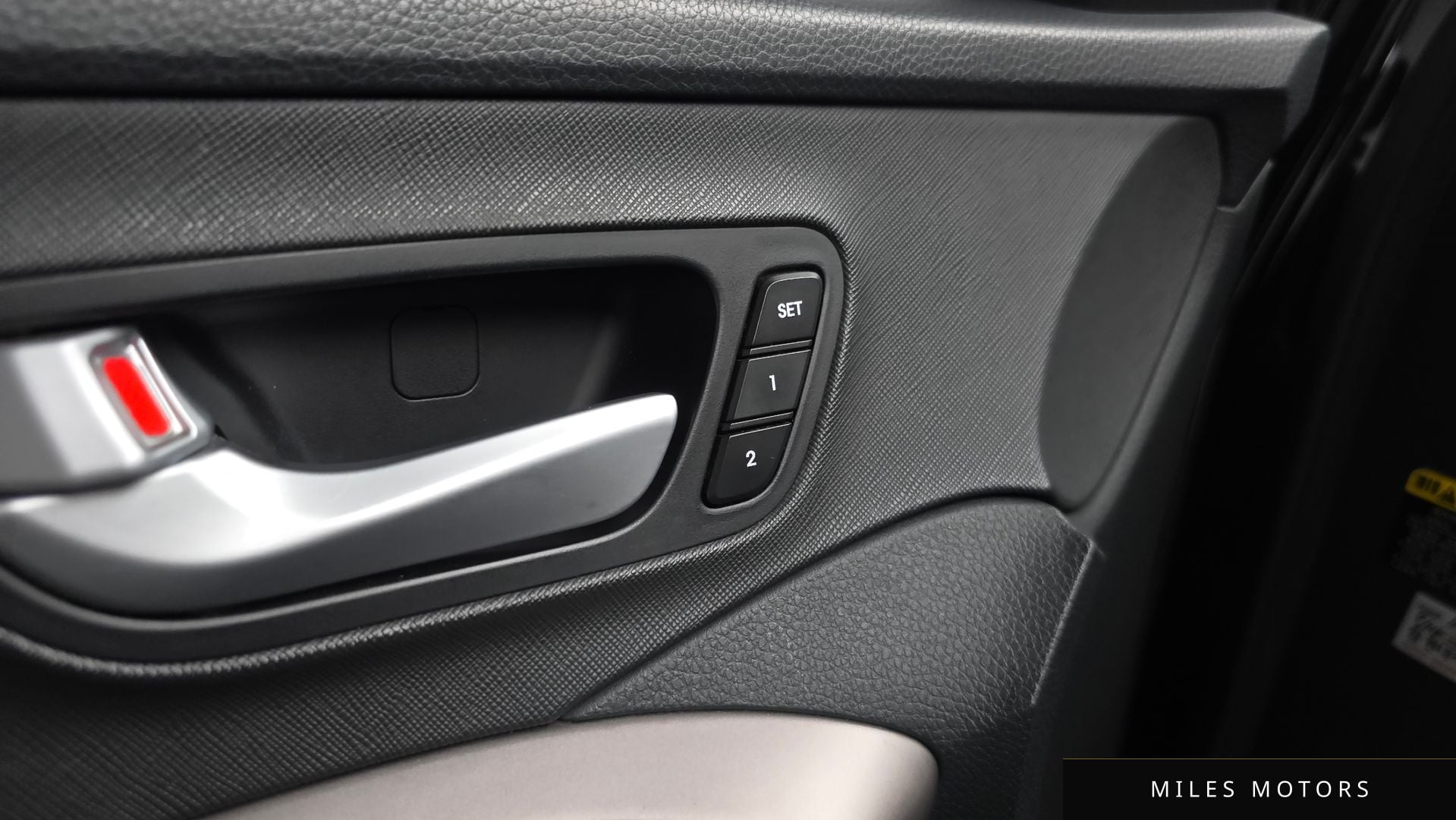 Hyundai Santafe 2018 — миниатюра 31
