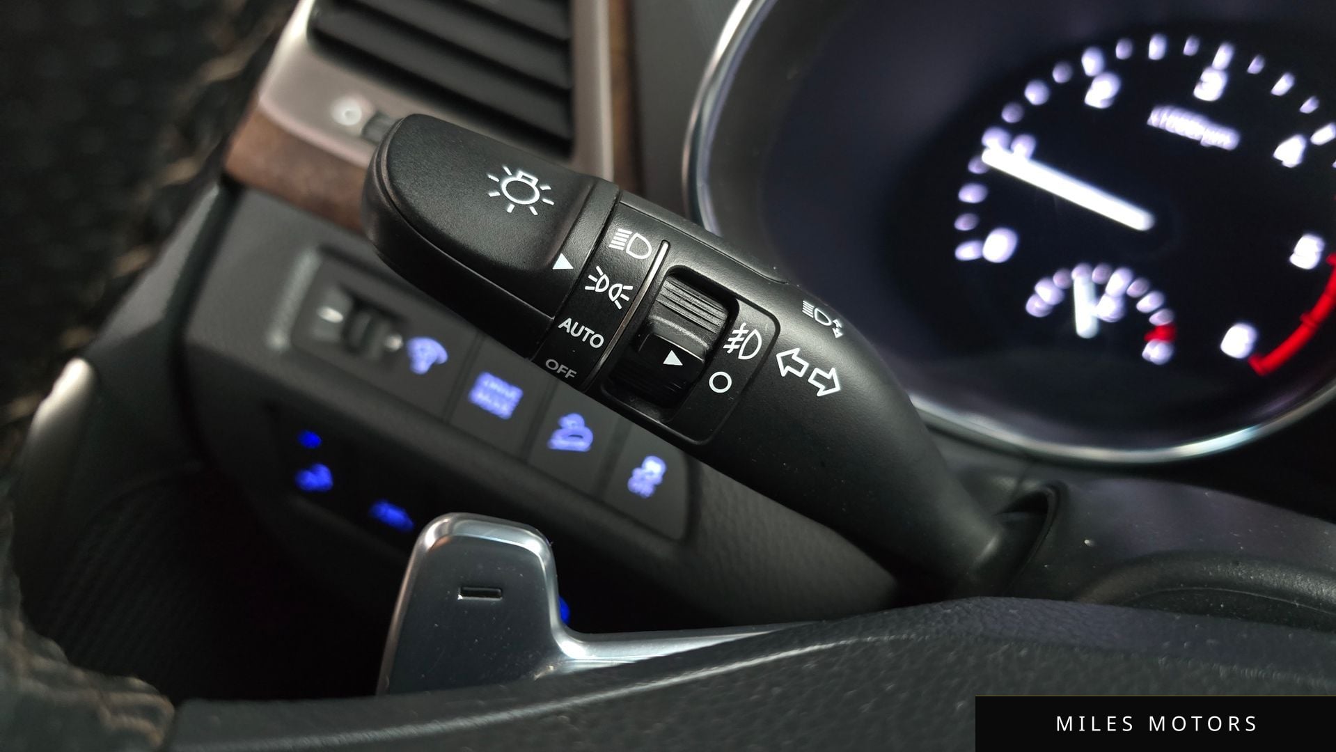 Hyundai Santafe 2018 — миниатюра 32