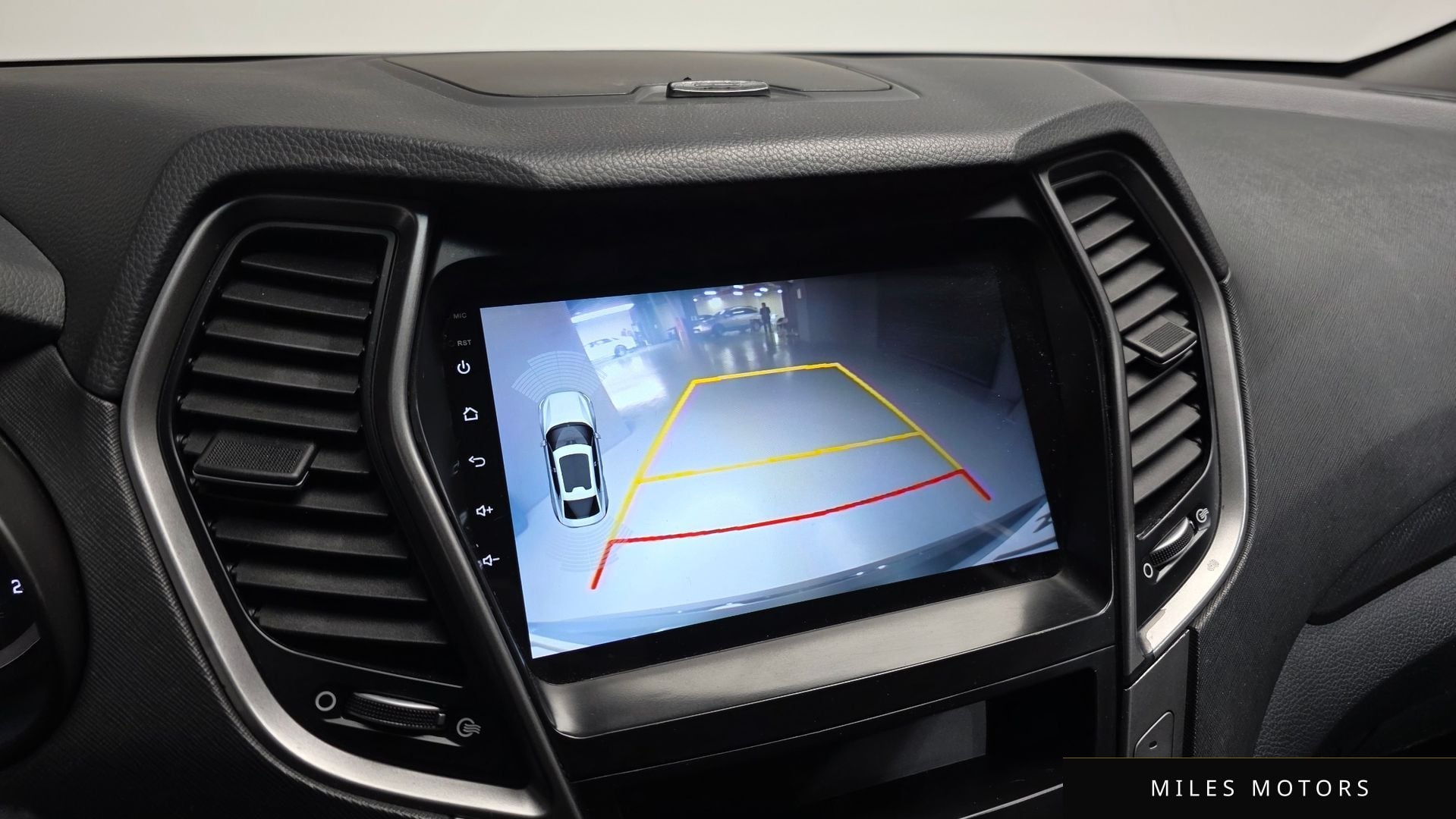 Hyundai Santafe 2018 — миниатюра 22