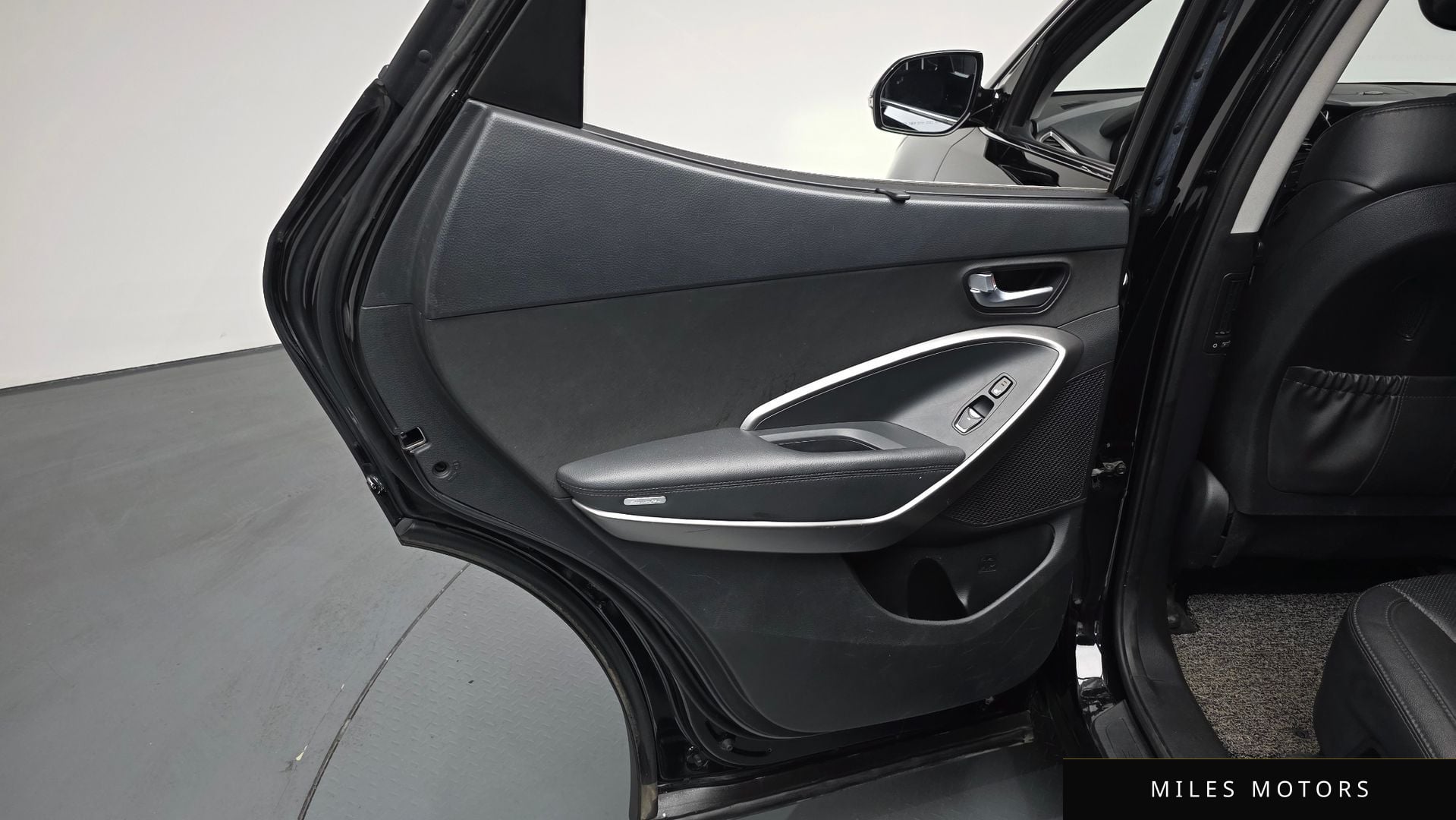 Hyundai Santafe 2018 — миниатюра 14