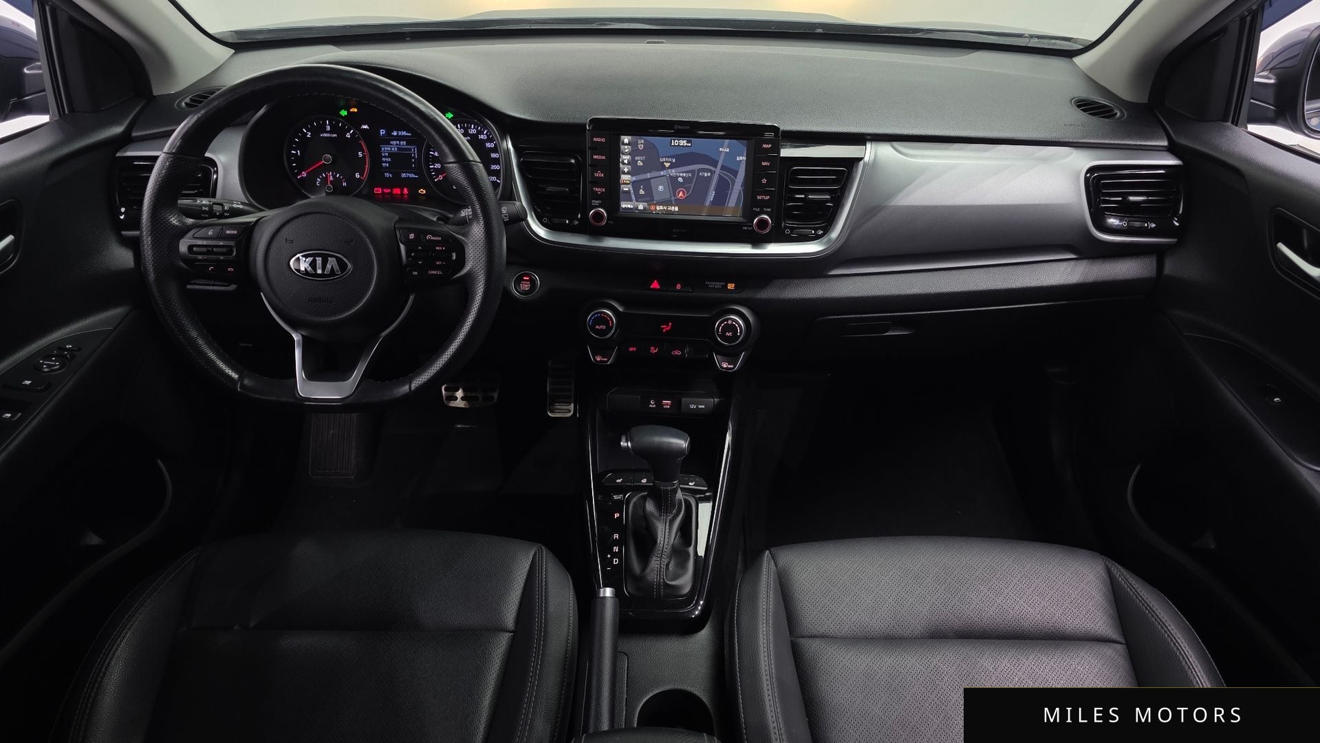 Kia Stonic 2018 — миниатюра 10