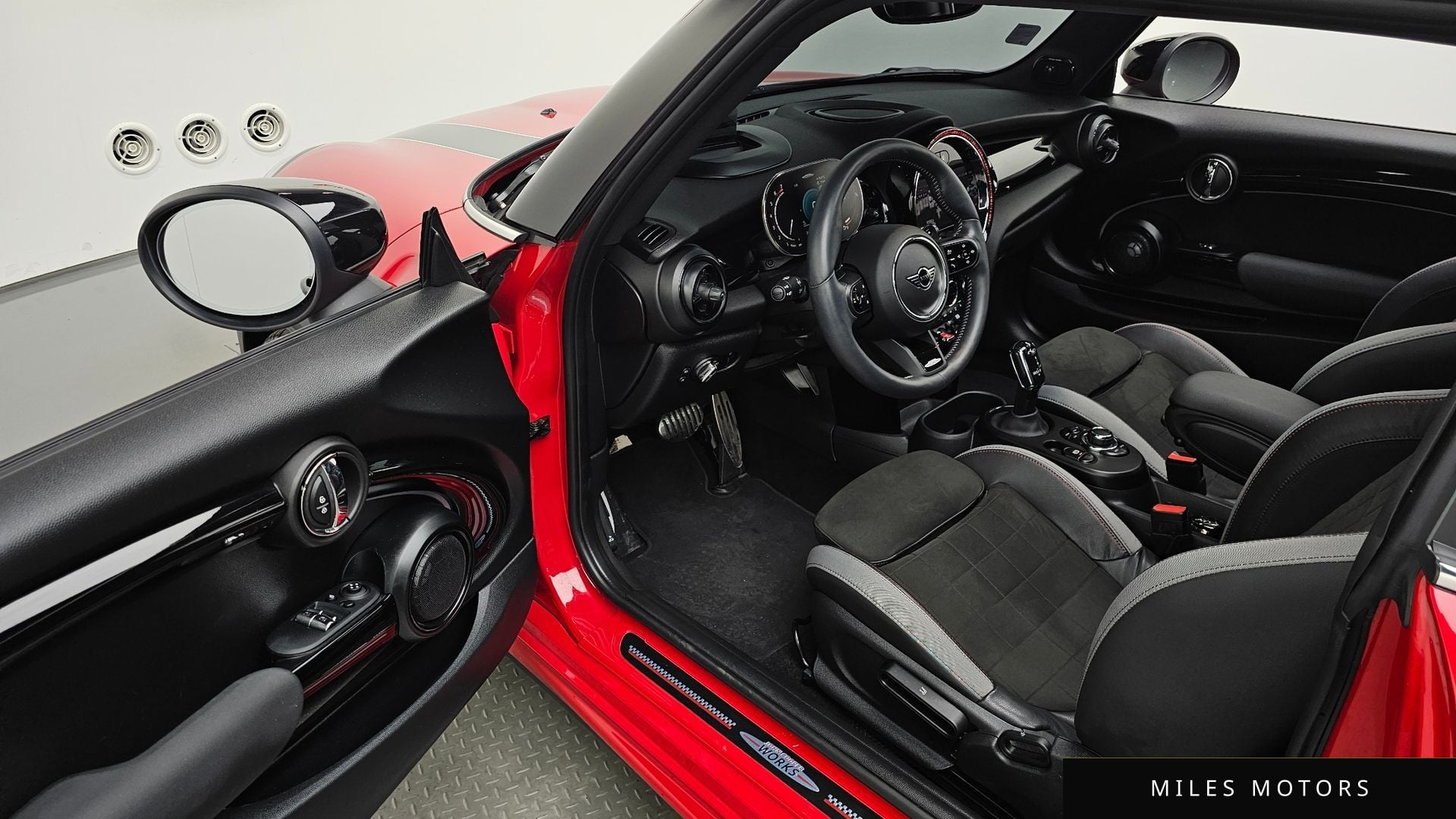 MINI 쿠퍼 S 2024 — миниатюра 12