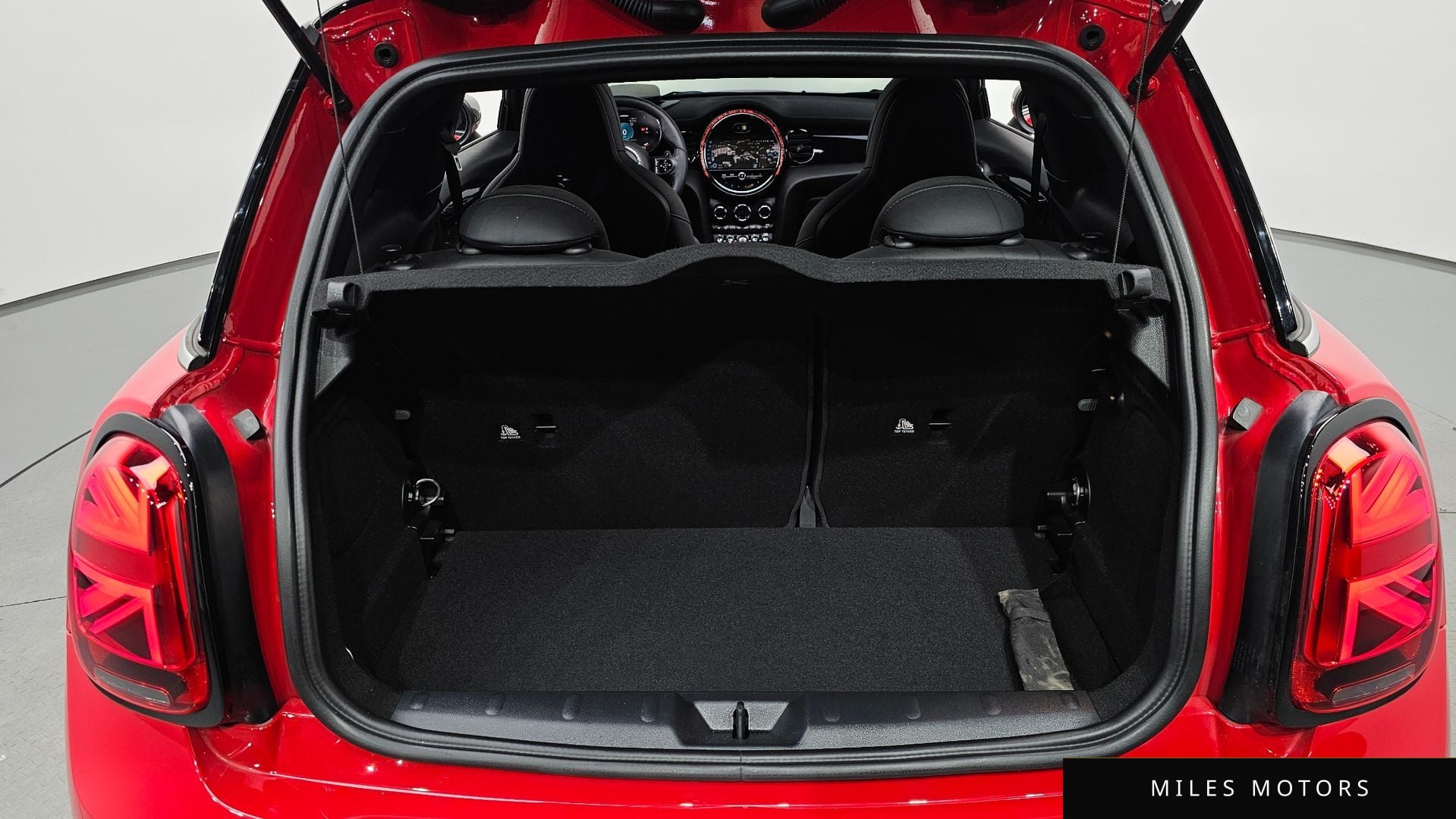 MINI 쿠퍼 S 2024 — миниатюра 26
