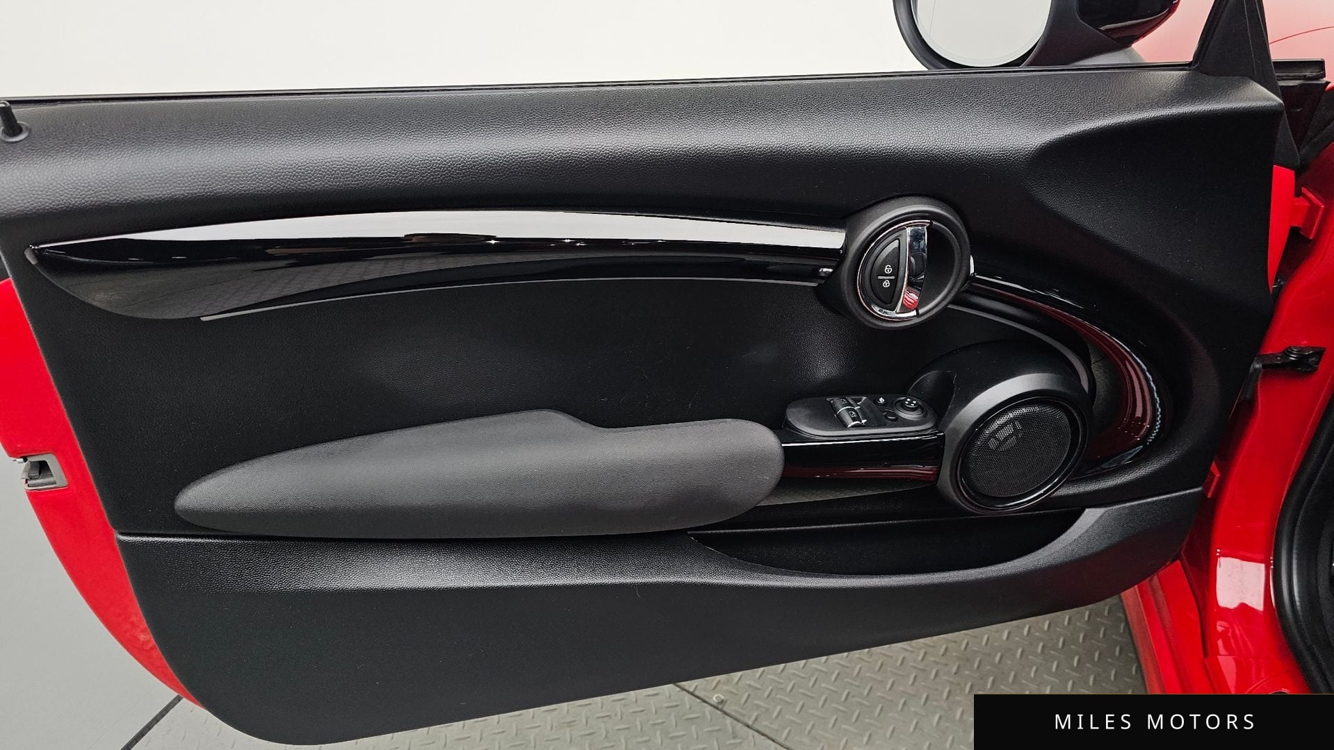 MINI 쿠퍼 S 2024 — миниатюра 13