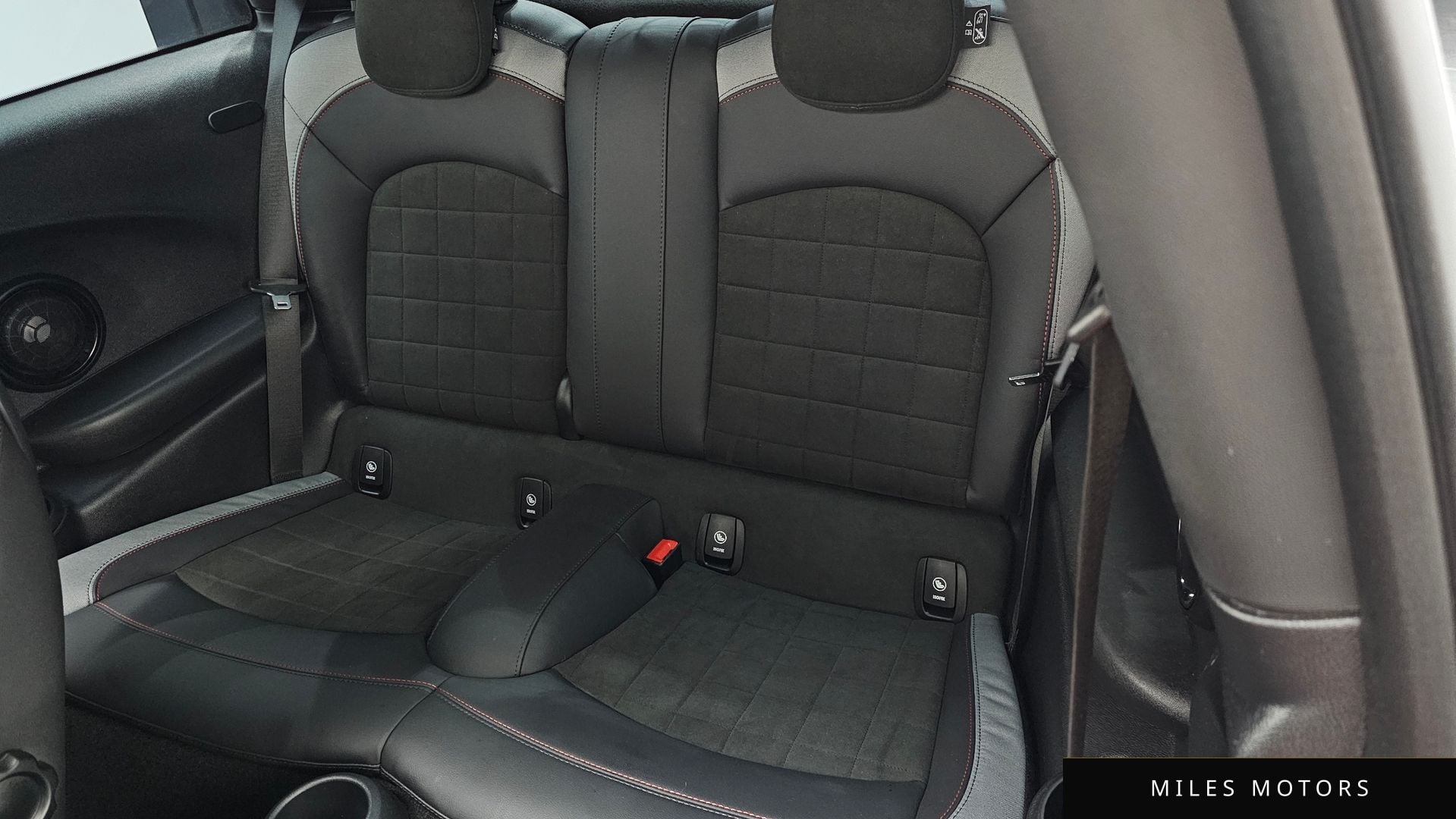 MINI 쿠퍼 S 2024 — миниатюра 15